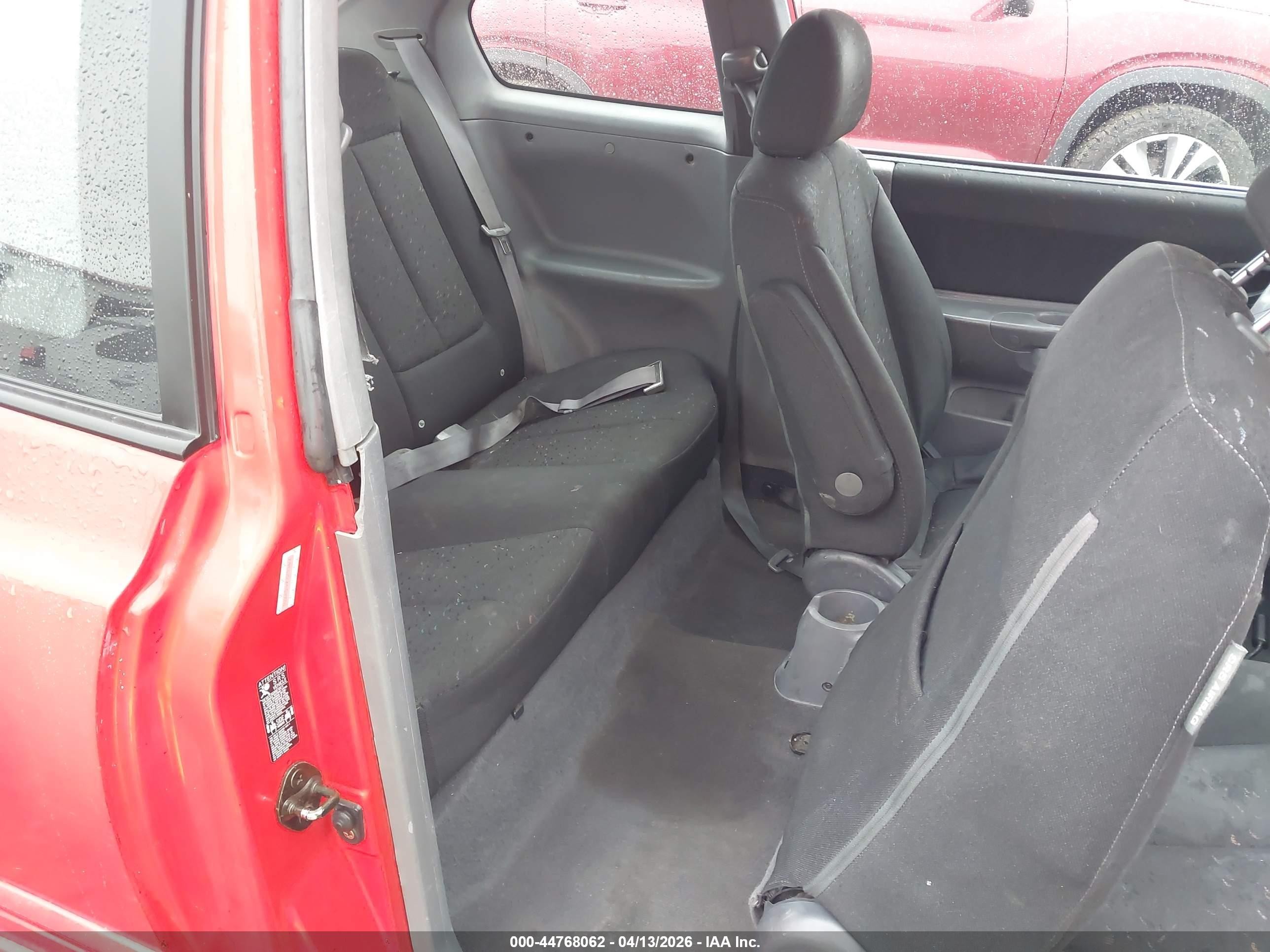 2004 Hyundai Accent Gl/gt Red vin: KMHCG35CX4U280050