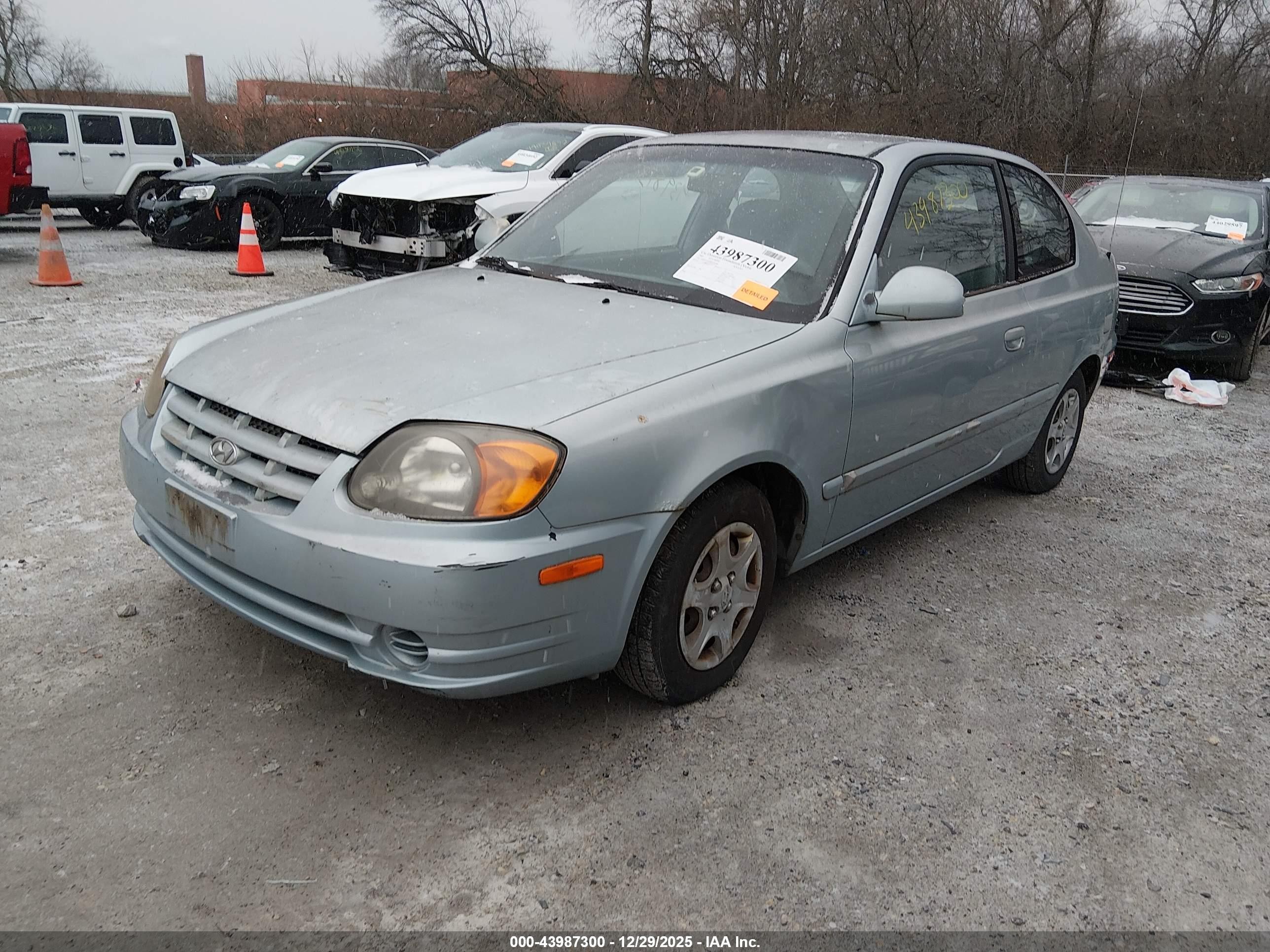 2005 Hyundai Accent Gls/gt Light Blue vin: KMHCG35CX5U341186
