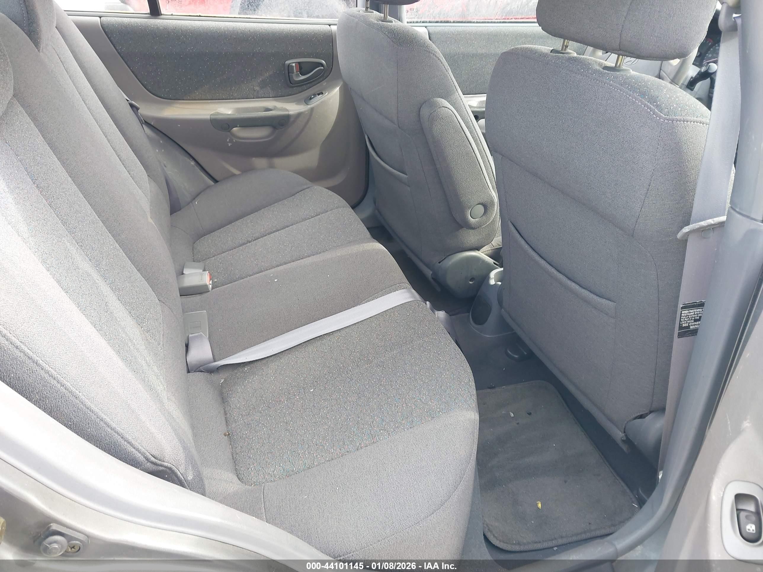 2001 Hyundai Accent Gl Серый vin: KMHCG45C01U250671