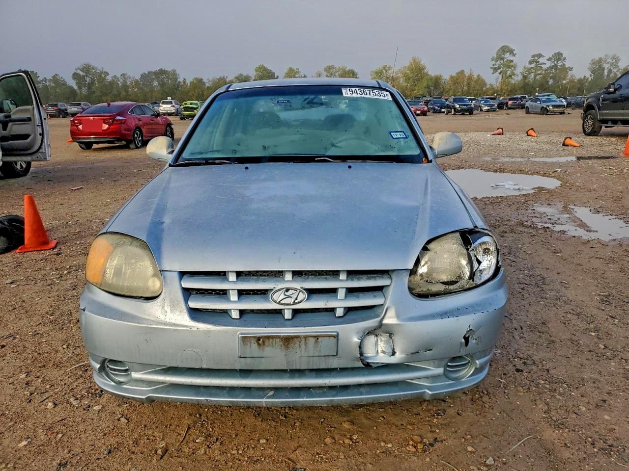 2004 Hyundai Accent Gl Blue vin: KMHCG45C04U529638