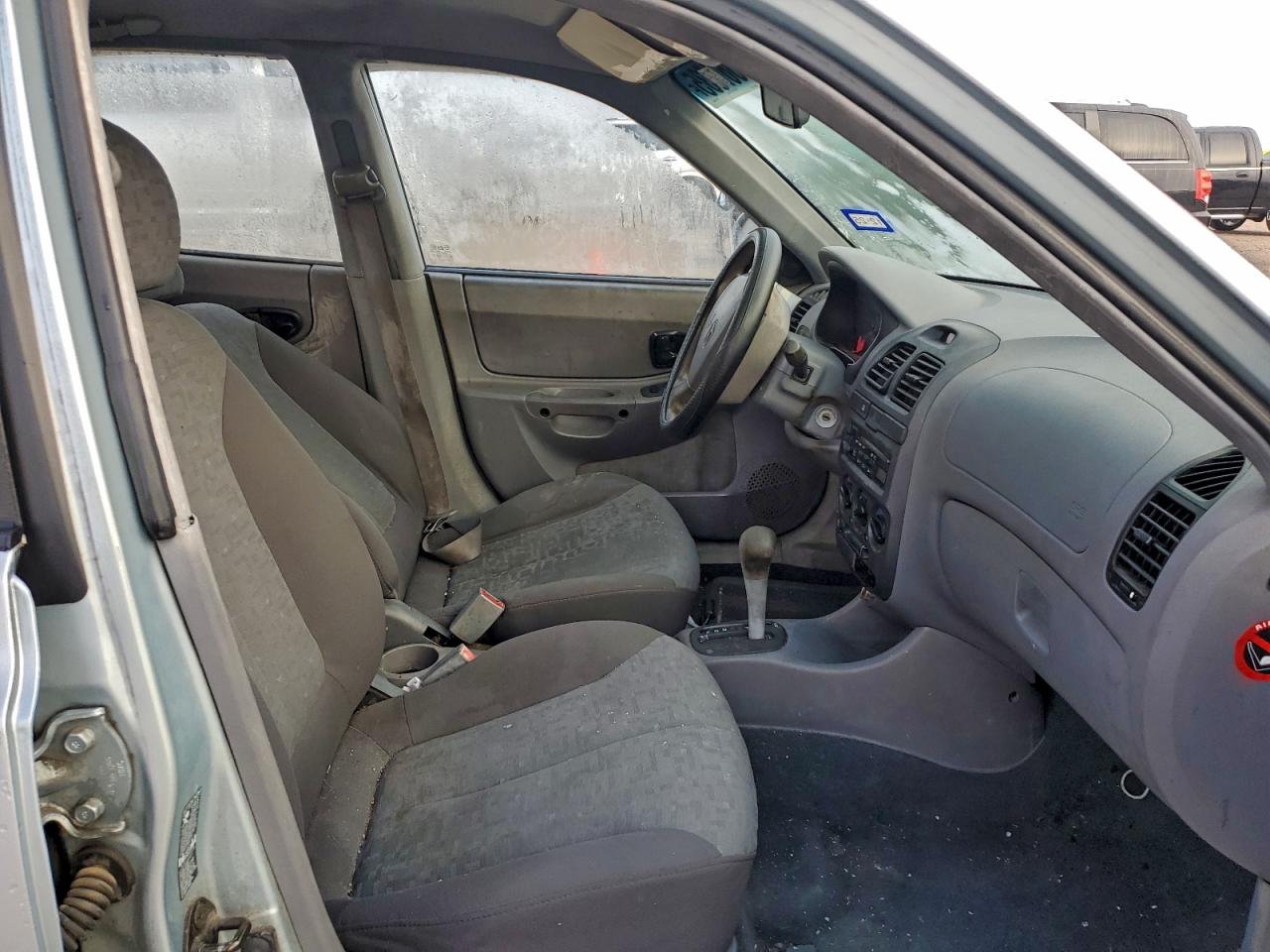 2004 Hyundai Accent Gl Blue vin: KMHCG45C04U529638