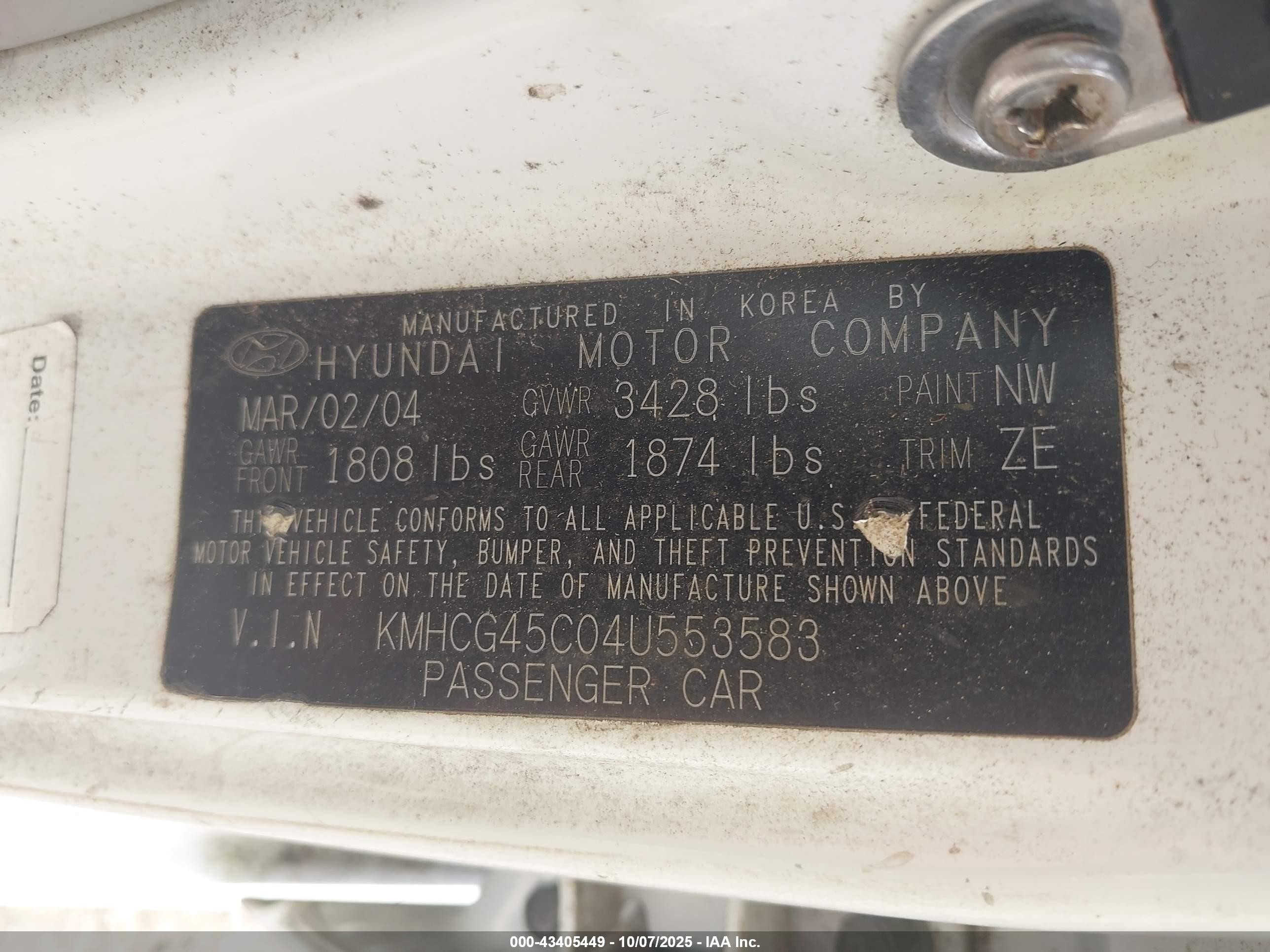 2004 Hyundai Accent Gl White vin: KMHCG45C04U553583