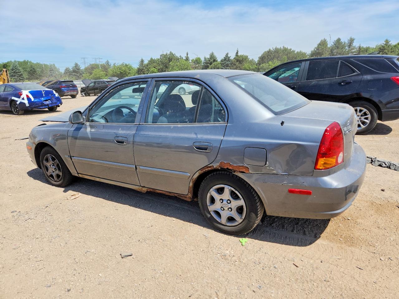 2004 Hyundai Accent Gl Gray vin: KMHCG45C04U572411