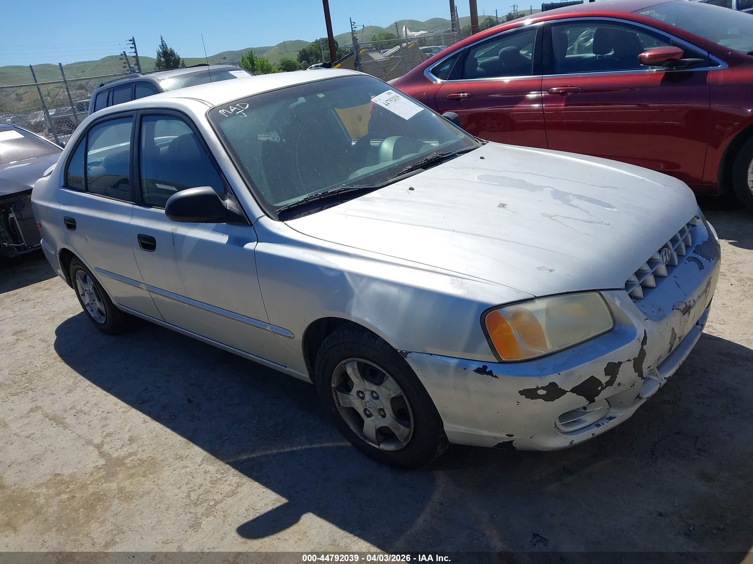 2001 Hyundai Accent Gl Silver vin: KMHCG45C11U238304
