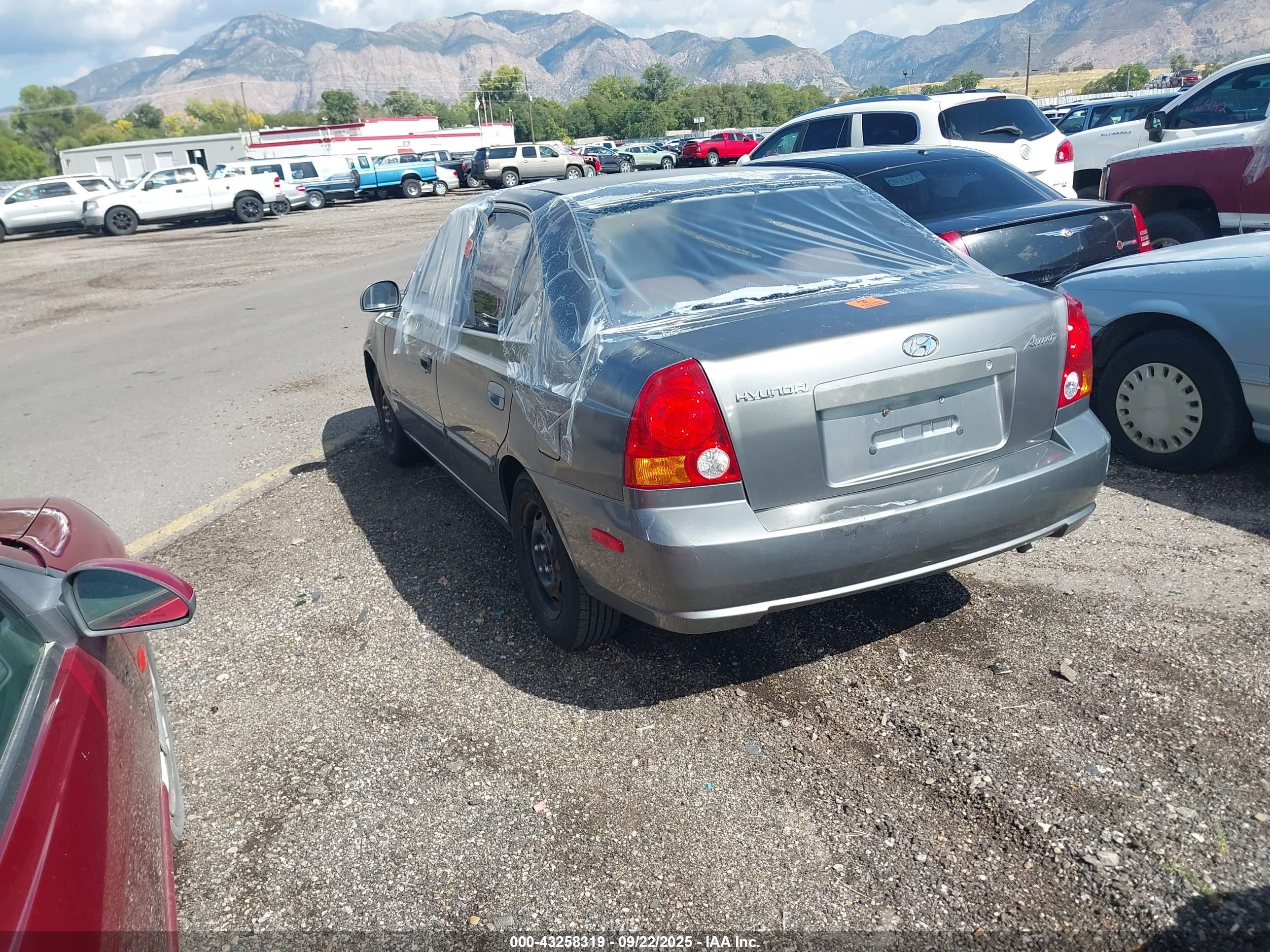 2004 Hyundai Accent Gl Gray vin: KMHCG45C14U534735
