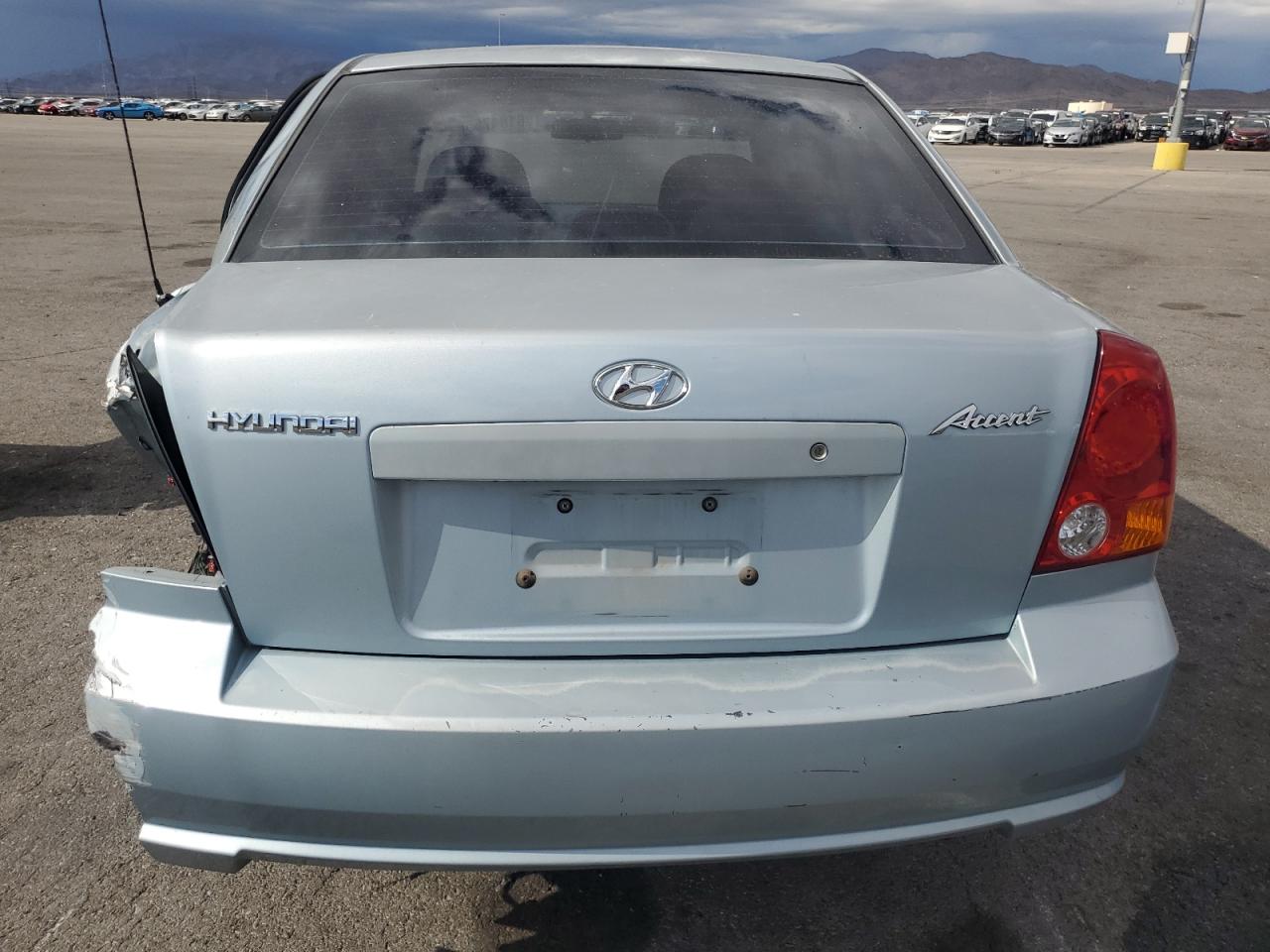 2004 Hyundai Accent Gl Blue vin: KMHCG45C14U548344