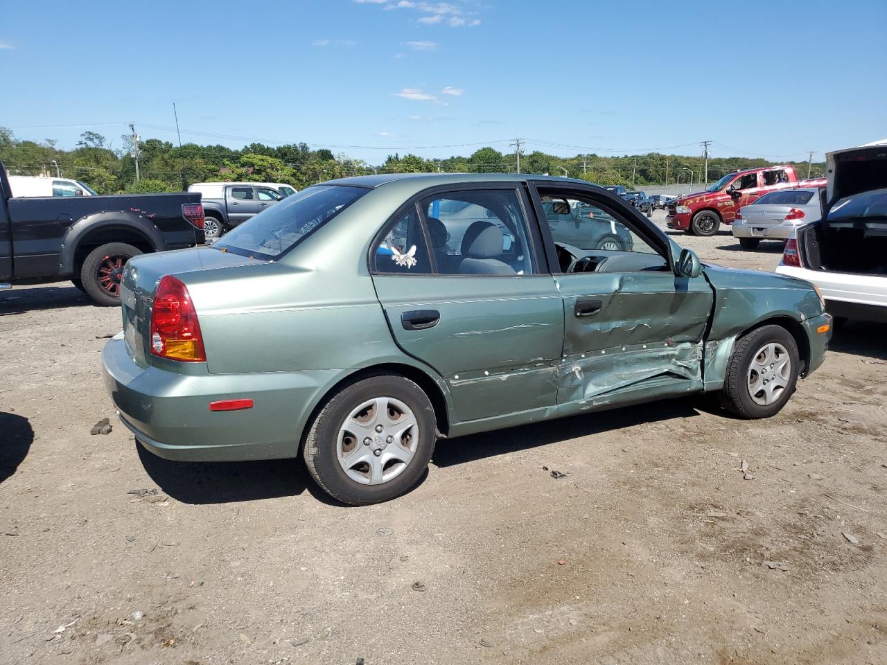 2004 Hyundai Accent Gl Green vin: KMHCG45C24U503929