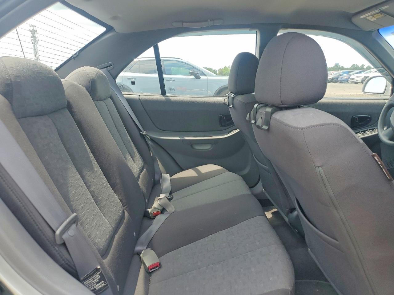 2004 Hyundai Accent Gl Silver vin: KMHCG45C24U552287