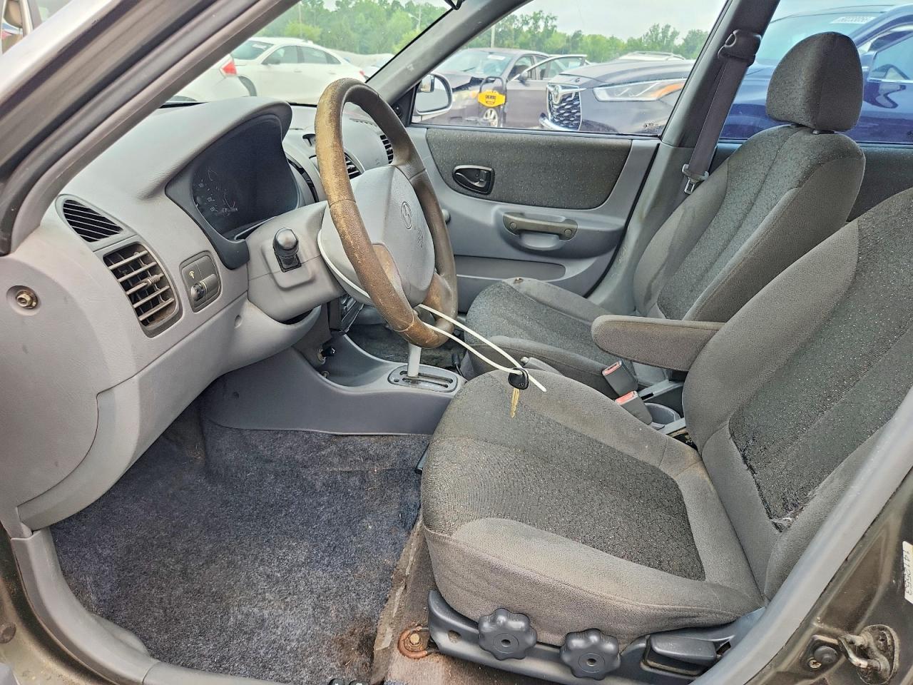 2001 Hyundai Accent Gl Серебряный vin: KMHCG45C31U195343