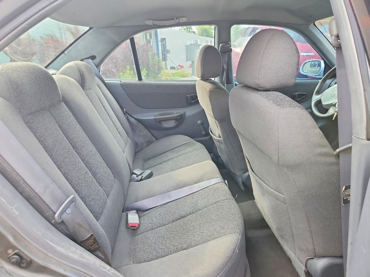 2001 Hyundai Accent Gl Серебряный vin: KMHCG45C31U195343