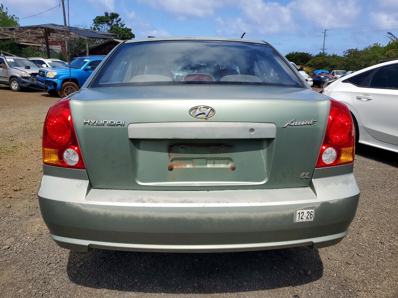 2003 Hyundai Accent Gl Green vin: KMHCG45C33U429984