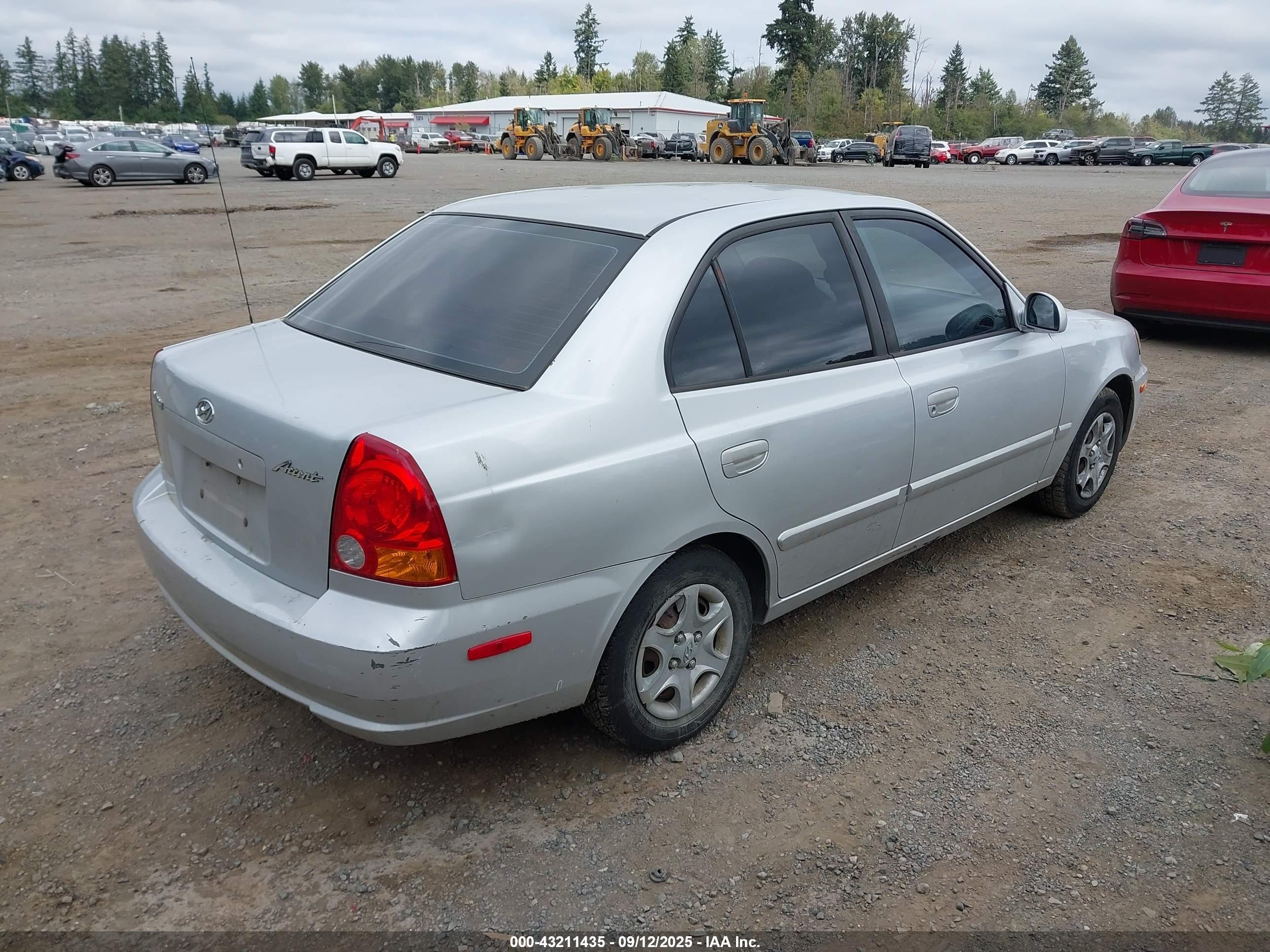2003 Hyundai Accent Gl Gray vin: KMHCG45C33U472740
