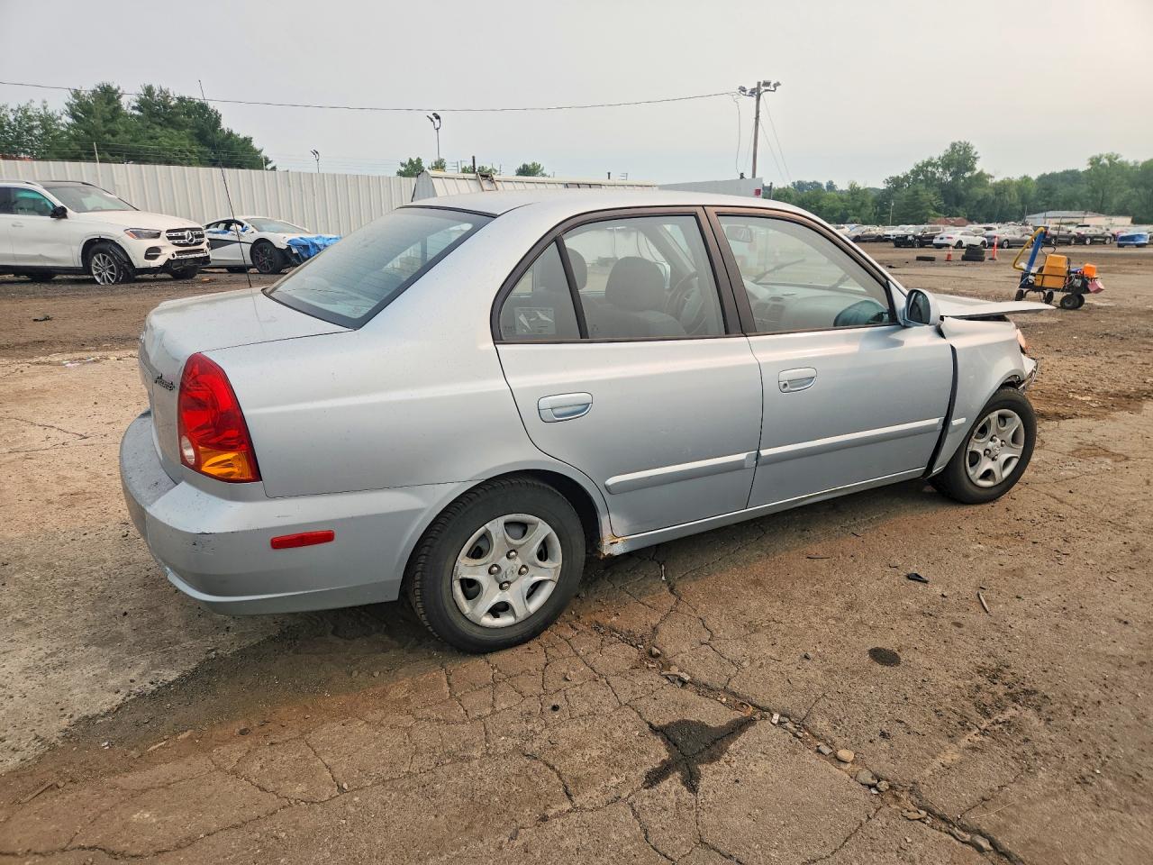2003 Hyundai Accent Gl Blue vin: KMHCG45C33U497024