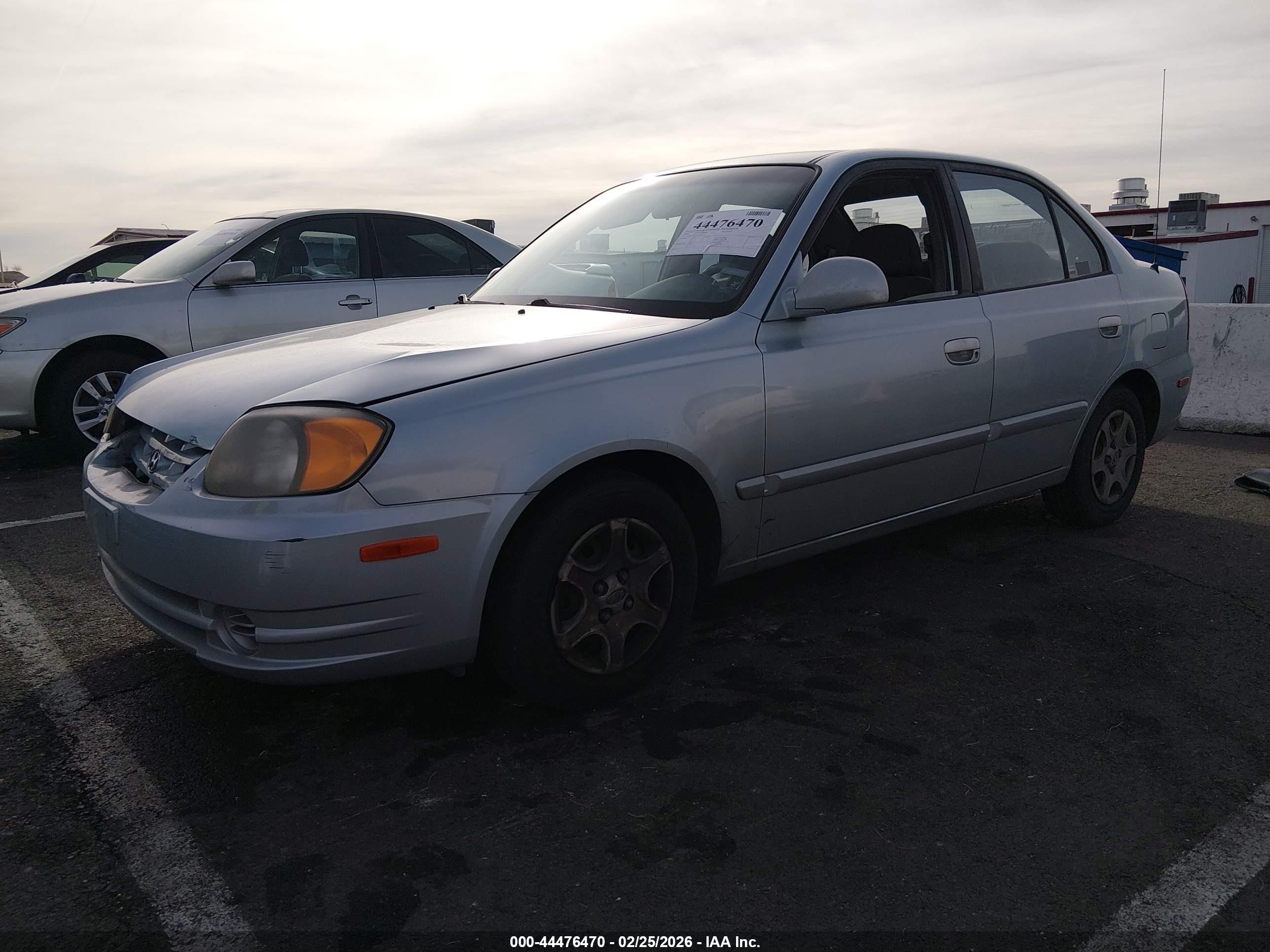 2004 Hyundai Accent Gl Blue vin: KMHCG45C34U505916
