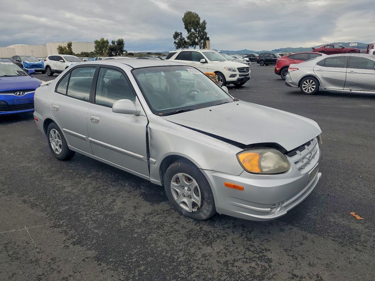 2004 Hyundai Accent Gl Silver vin: KMHCG45C34U508959