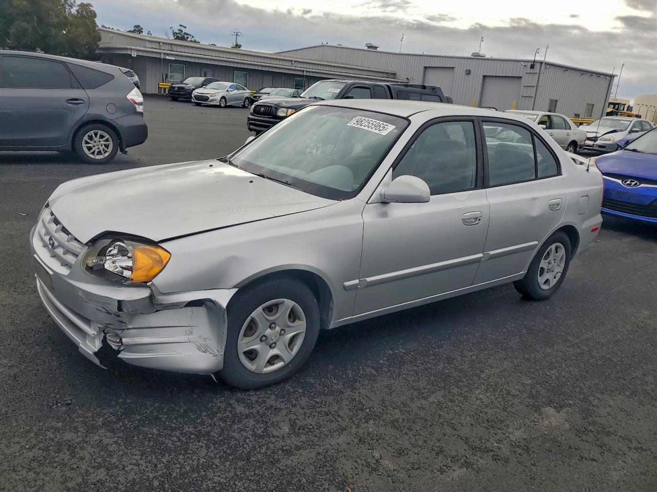 2004 Hyundai Accent Gl Silver vin: KMHCG45C34U508959