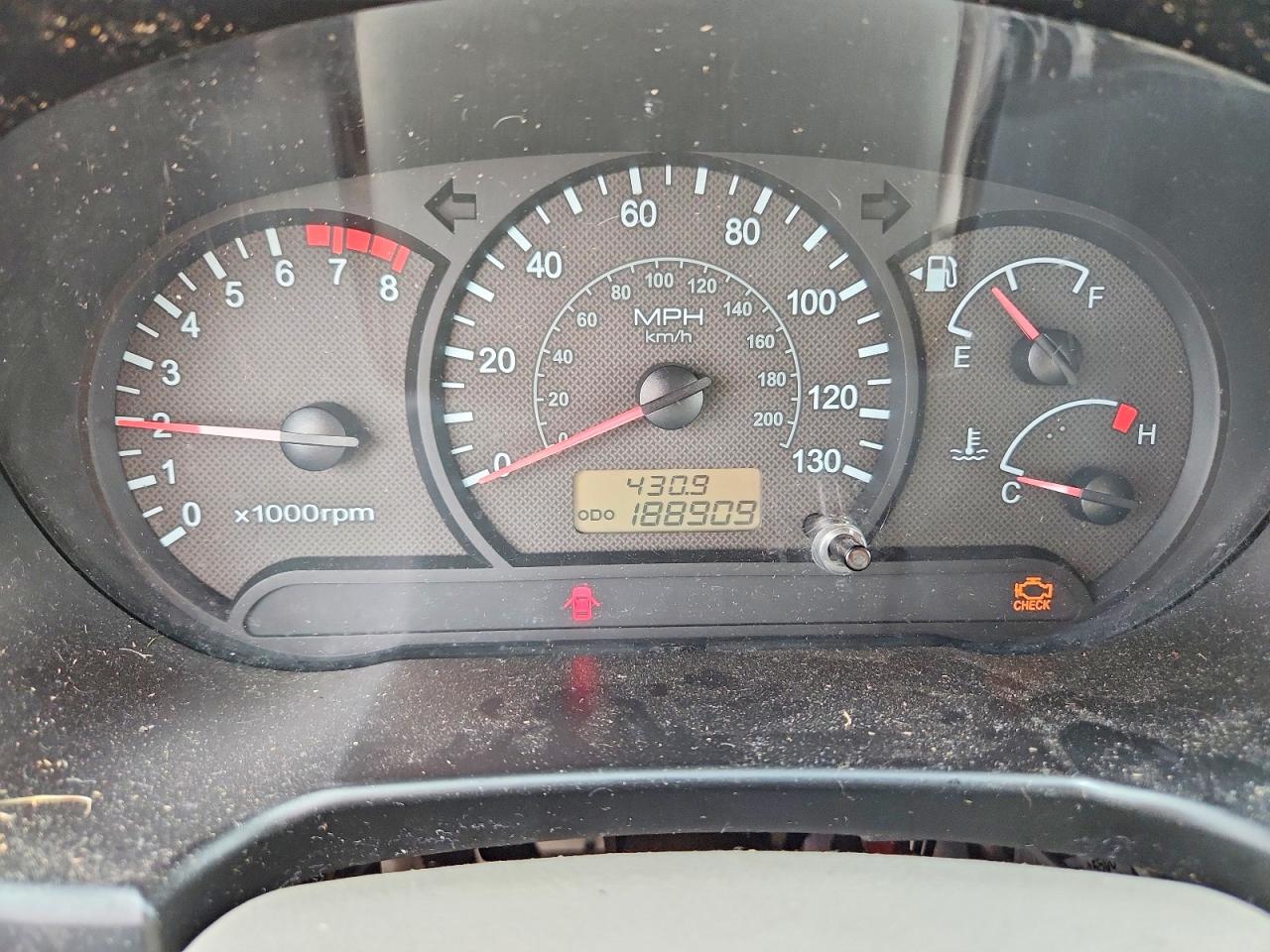 2005 Hyundai Accent Gl Green vin: KMHCG45C35U585400