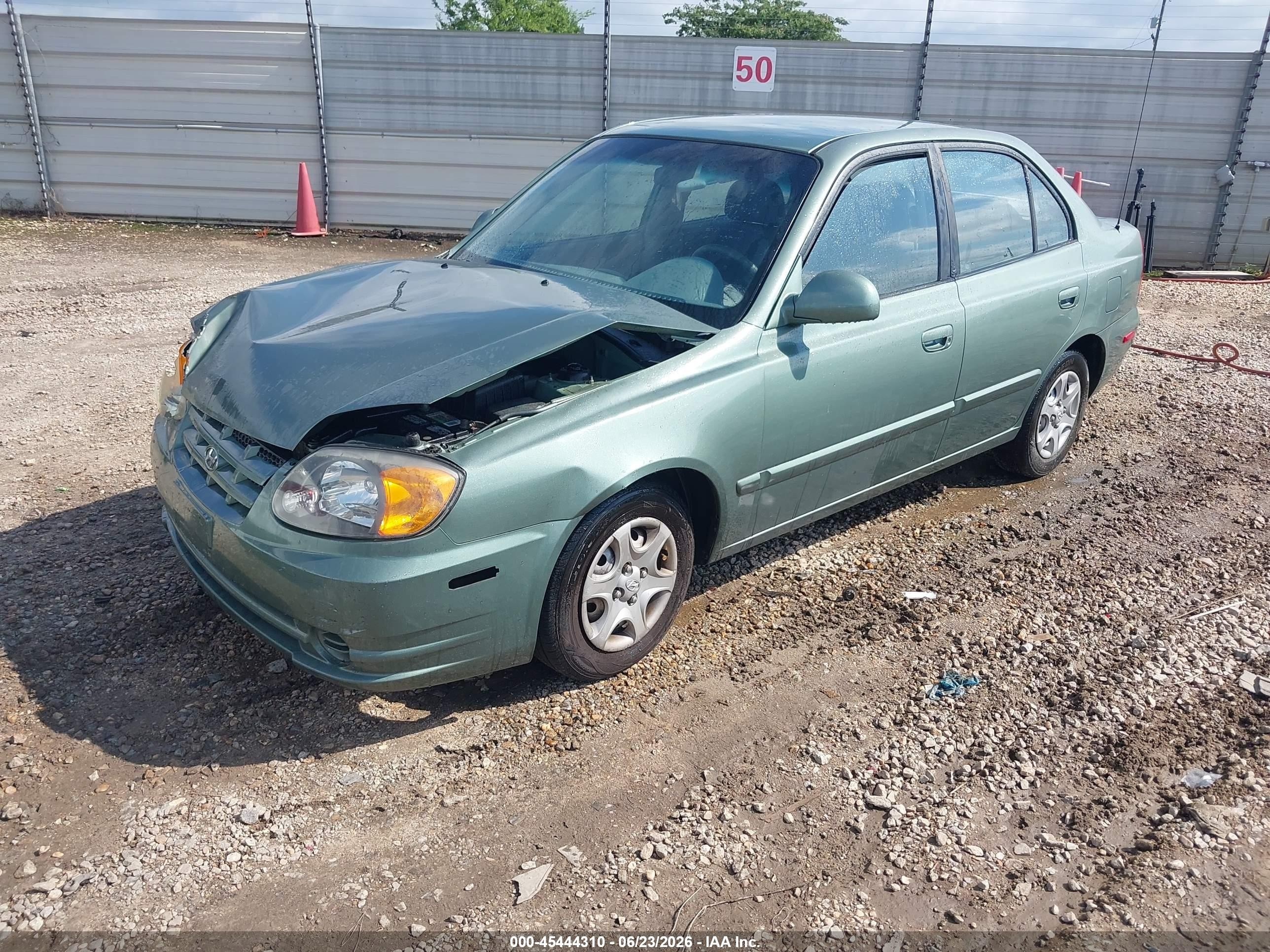 2005 Hyundai Accent Gls Green vin: KMHCG45C35U595666
