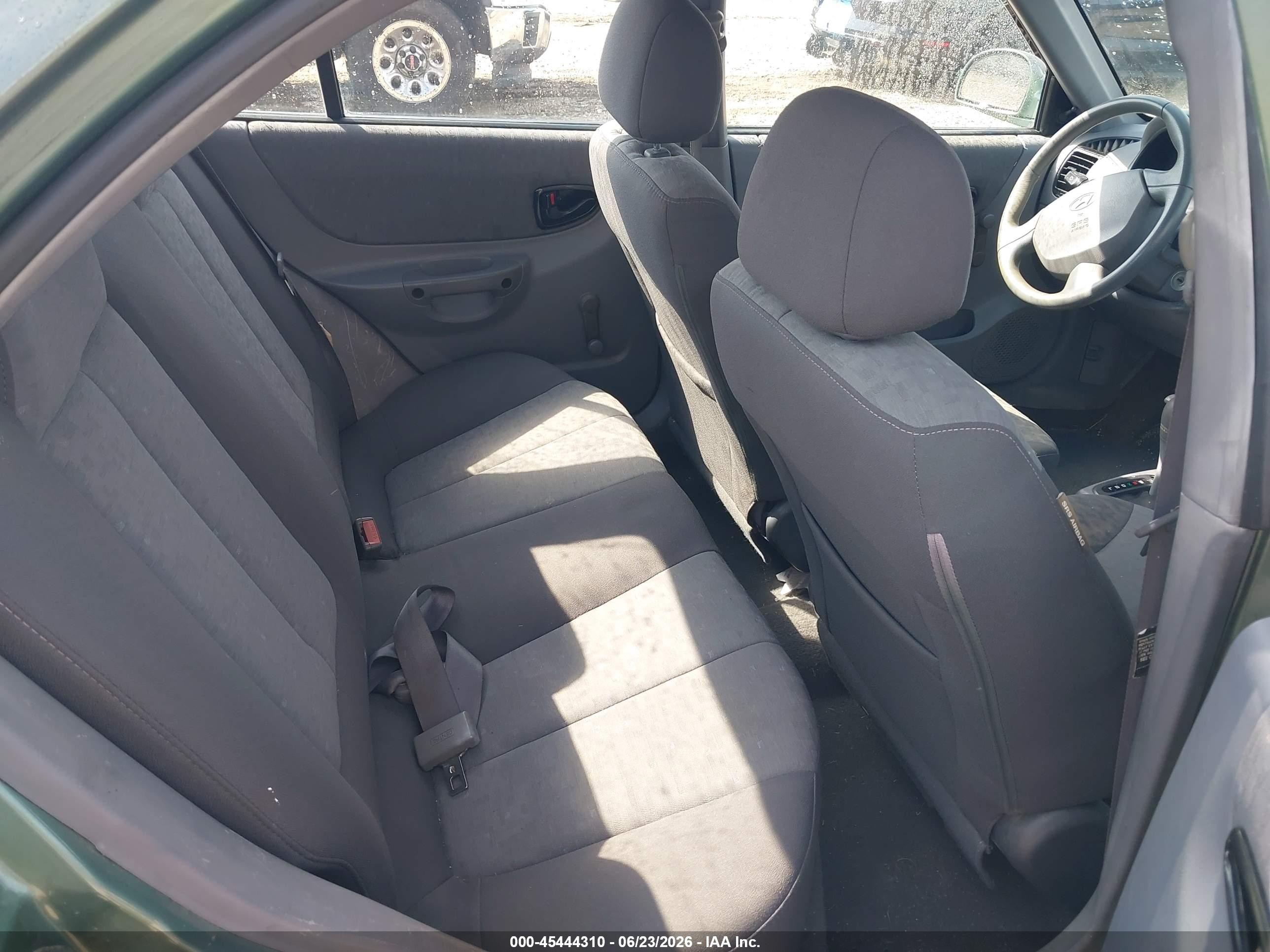 2005 Hyundai Accent Gls Green vin: KMHCG45C35U595666
