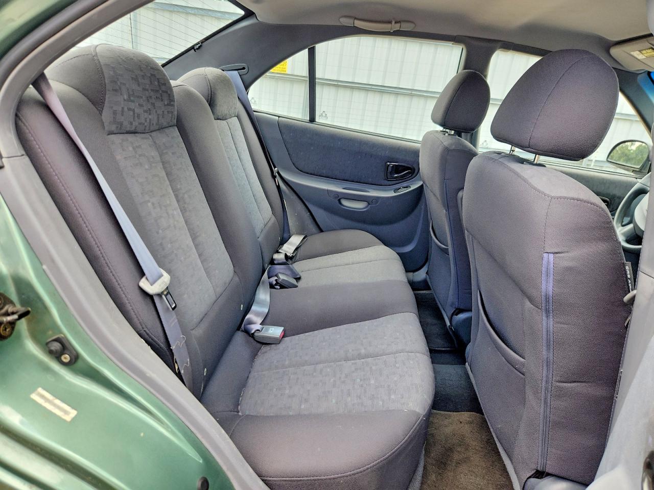 2005 Hyundai Accent Gl Green vin: KMHCG45C35U622607