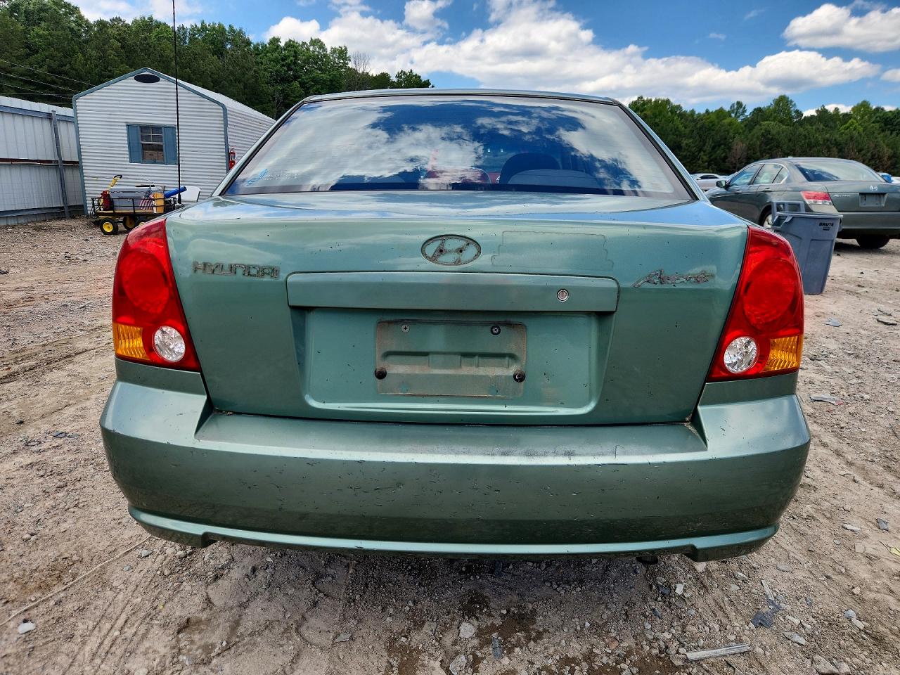 2005 Hyundai Accent Gl Green vin: KMHCG45C35U622607