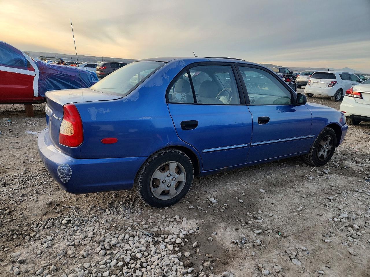 2001 Hyundai Accent Gl Blue vin: KMHCG45C41U225630