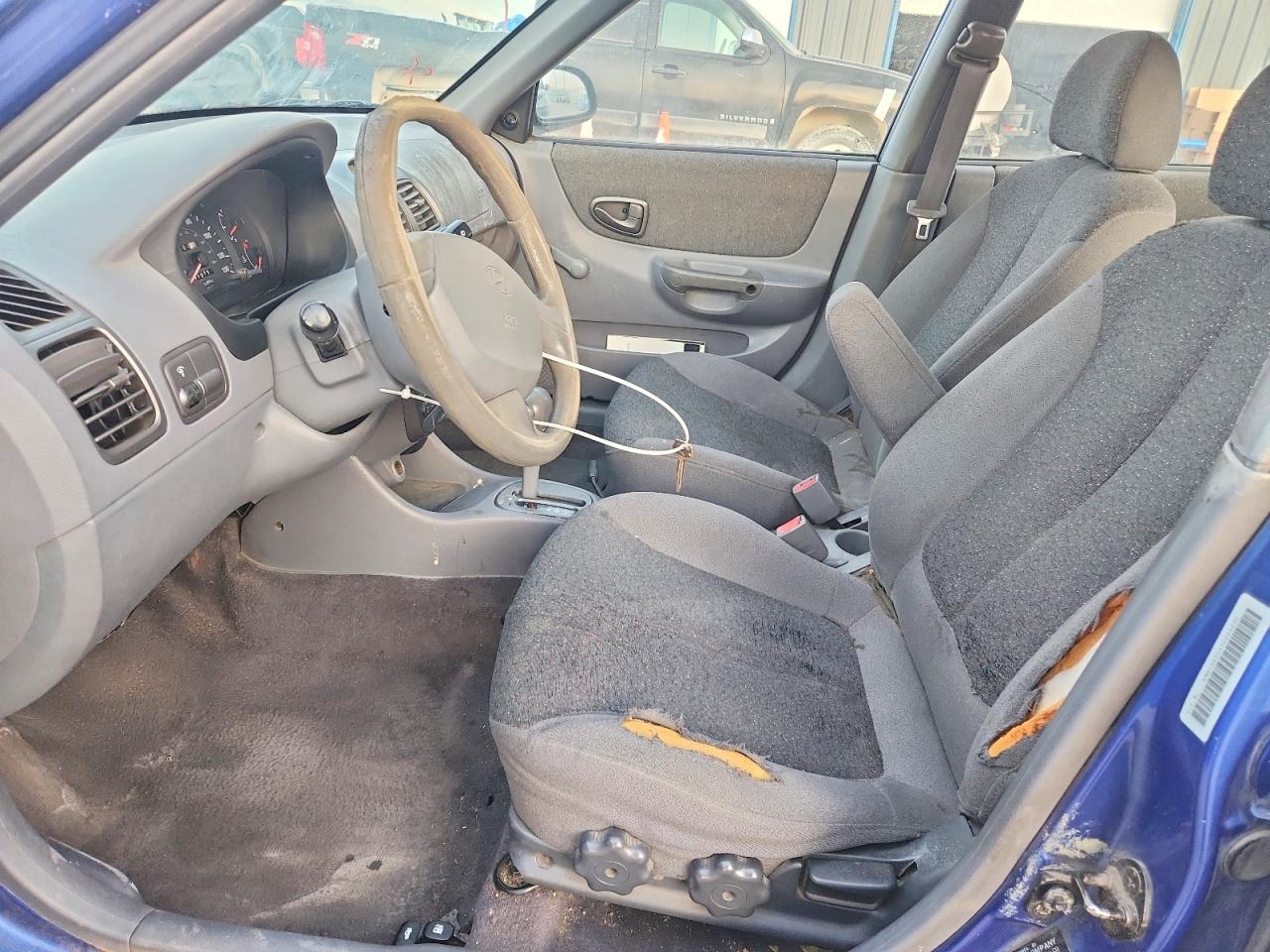 2001 Hyundai Accent Gl Blue vin: KMHCG45C41U225630