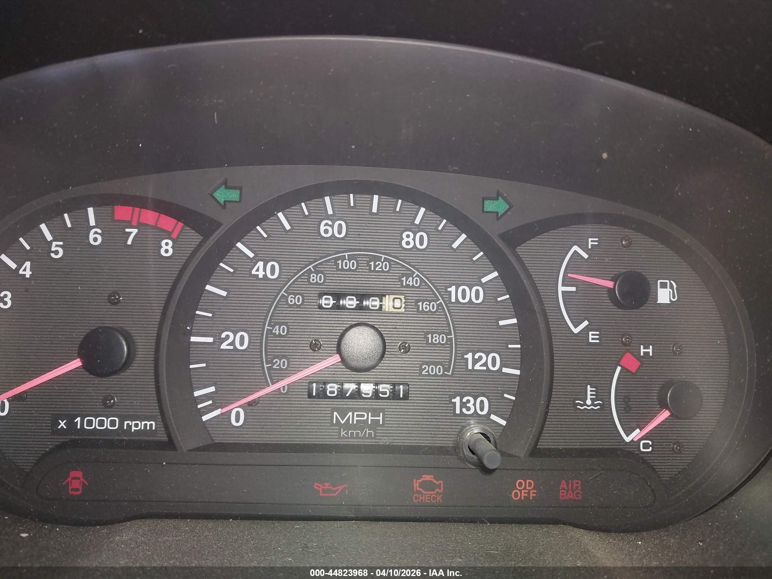 2001 Hyundai Accent Gl White vin: KMHCG45C41U248406