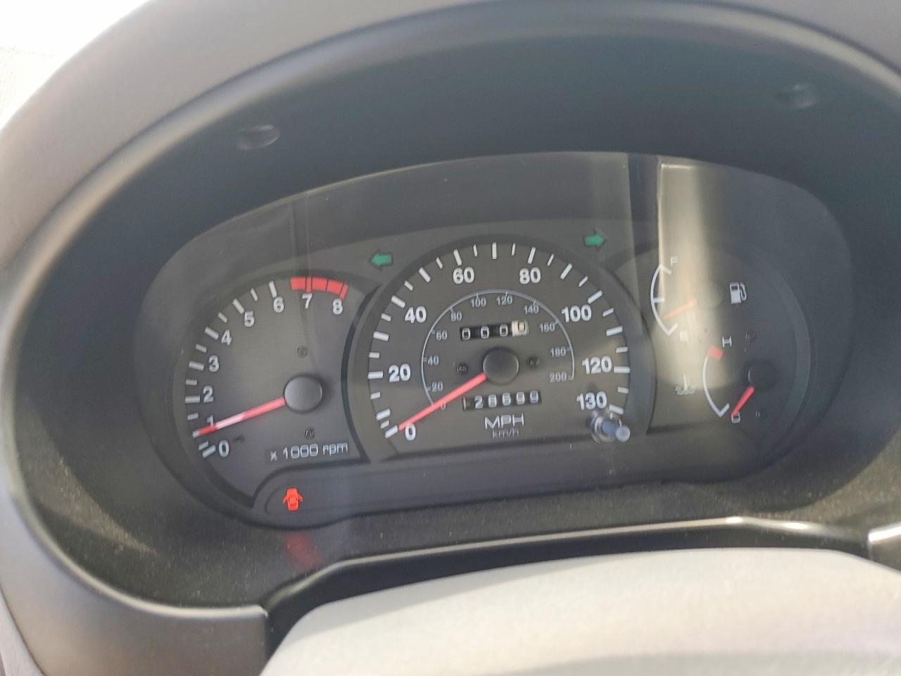 2002 Hyundai Accent Gl Silver vin: KMHCG45C42U308444