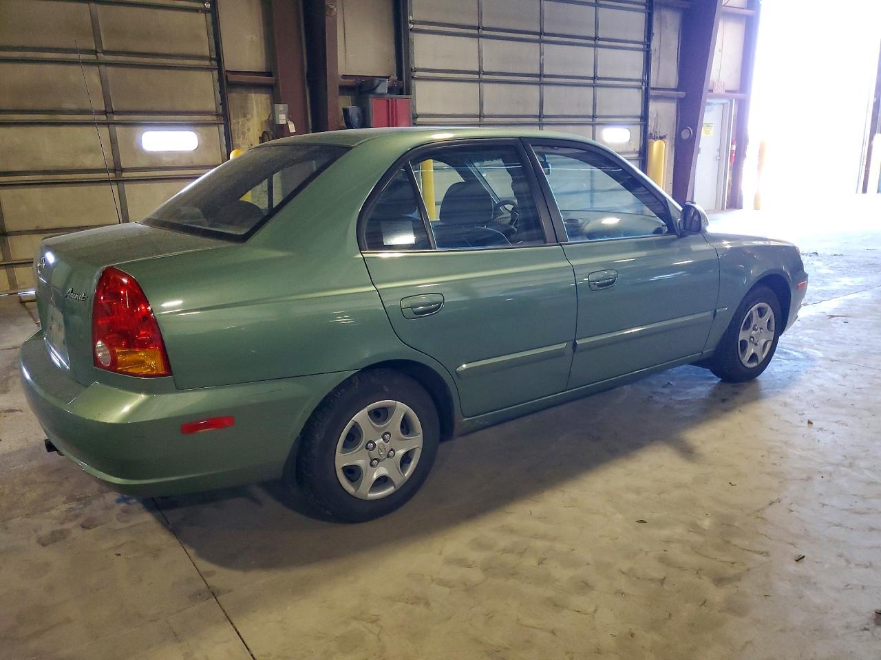 2005 Hyundai Accent Gl Green vin: KMHCG45C45U583493