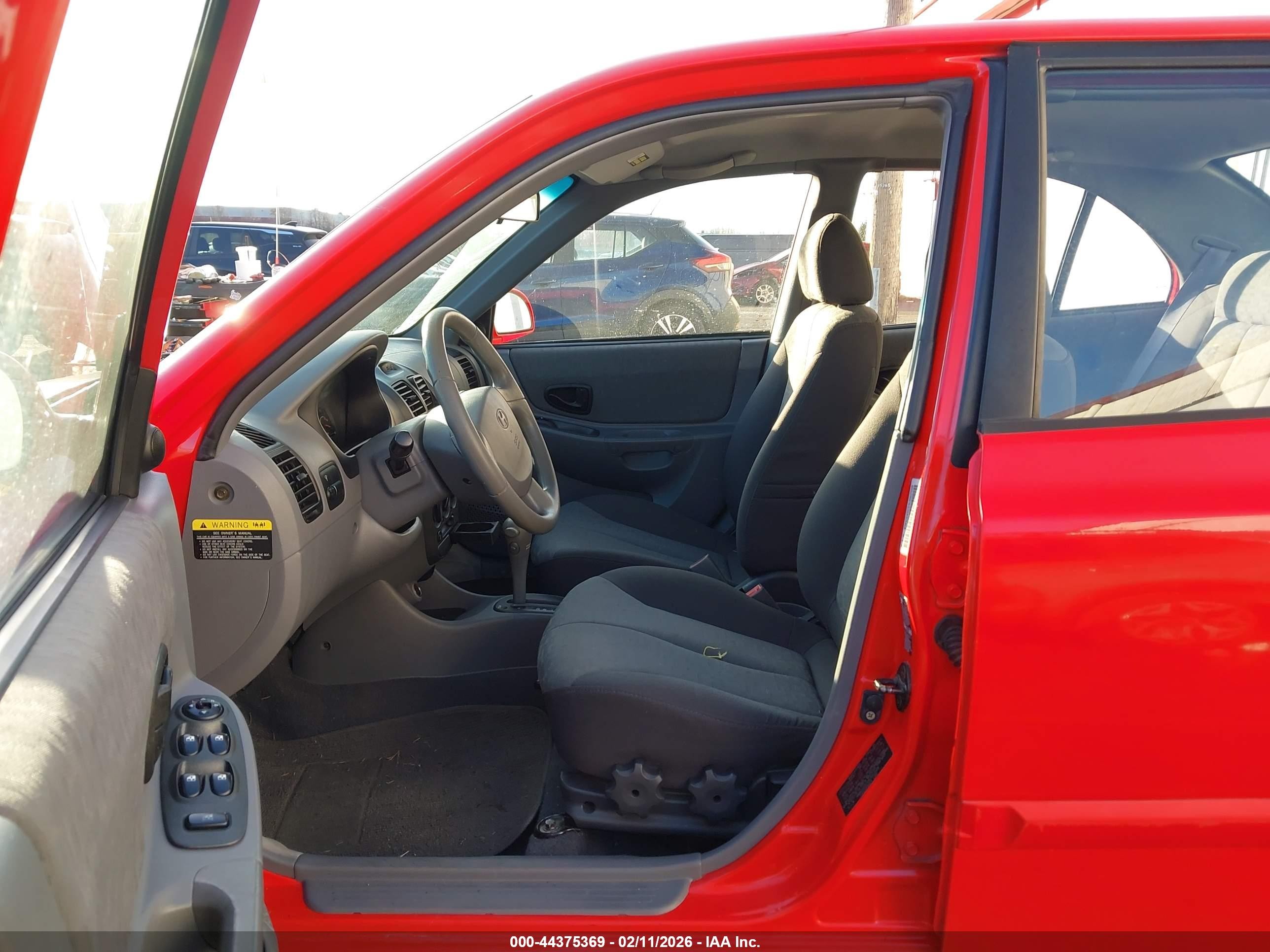 2004 Hyundai Accent Gl Red vin: KMHCG45C54U562568