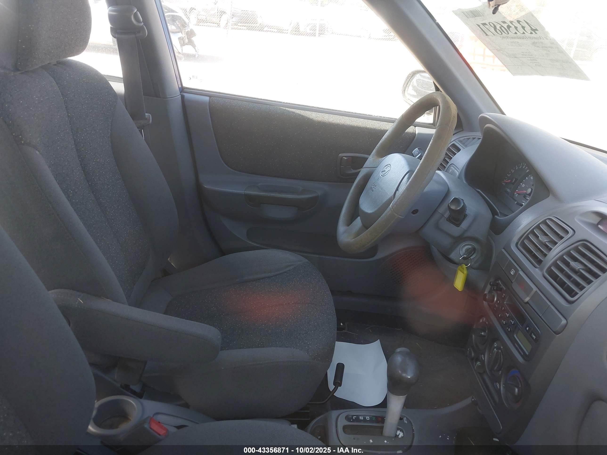 2001 Hyundai Accent Gl Blue vin: KMHCG45C61U188015