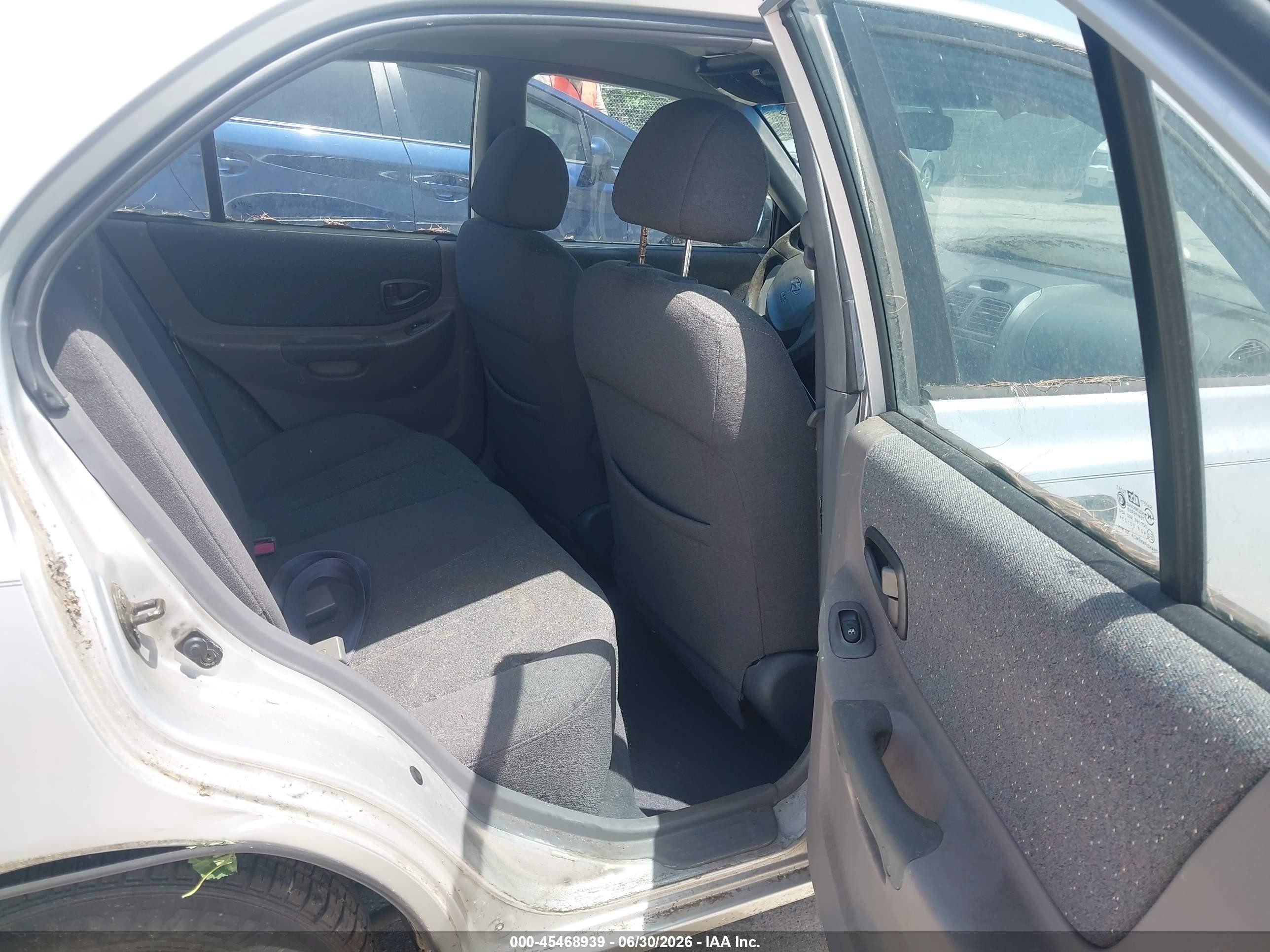 2002 Hyundai Accent Gl Серебряный vin: KMHCG45C62U310292