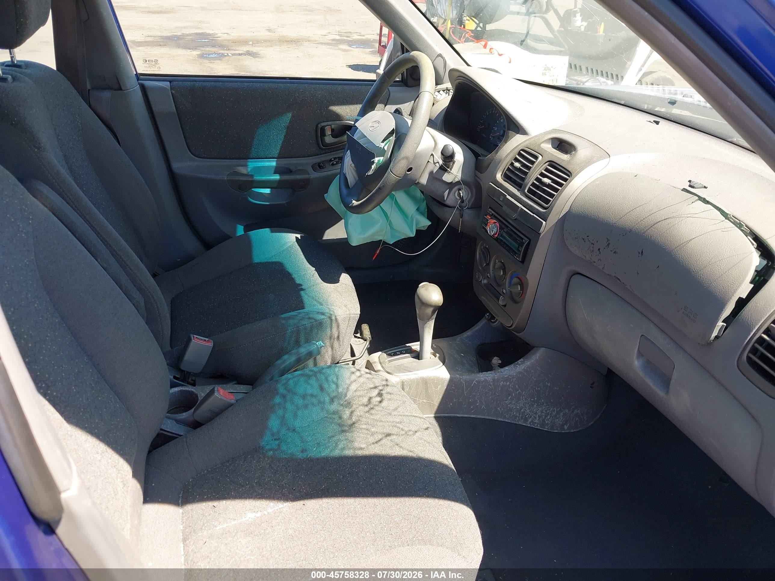 2002 Hyundai Accent Gl Blue vin: KMHCG45C62U332826