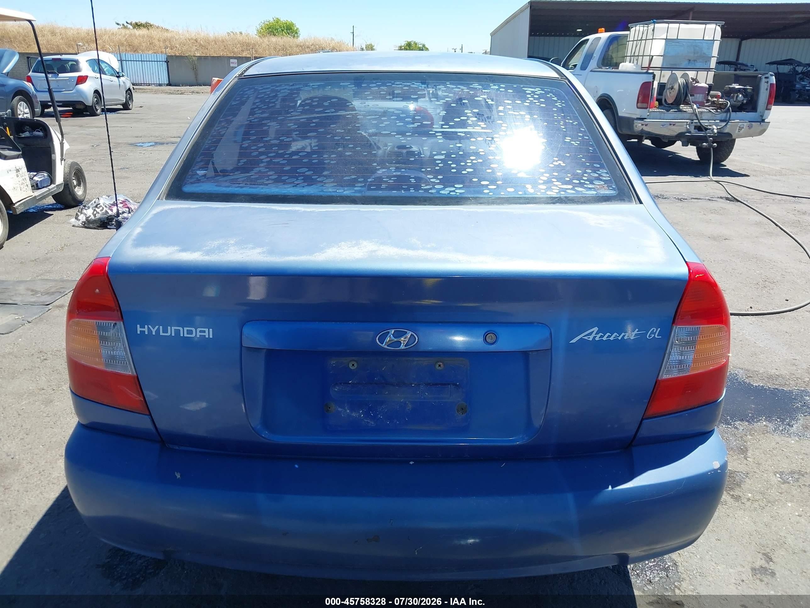 2002 Hyundai Accent Gl Blue vin: KMHCG45C62U332826