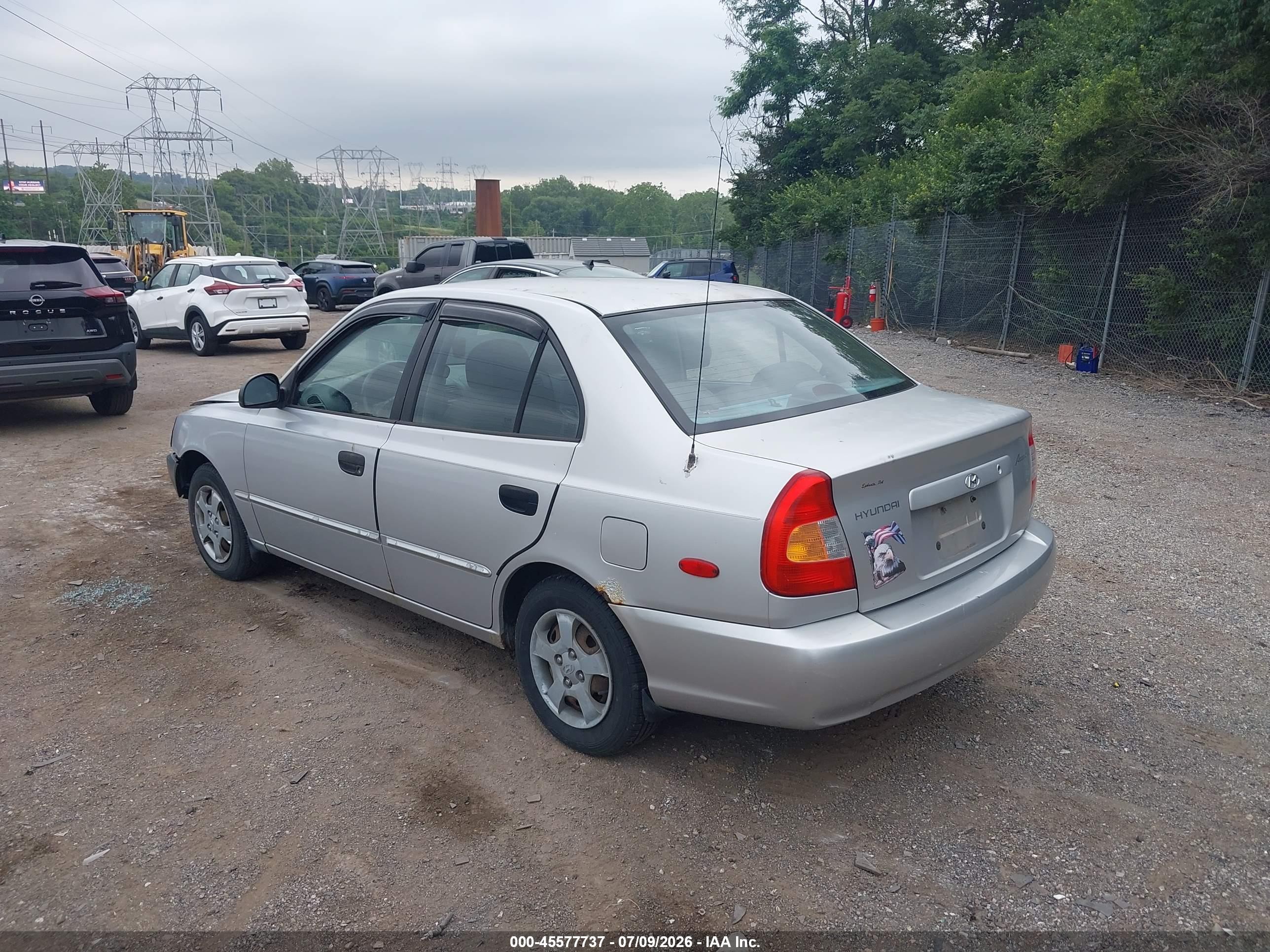 2002 Hyundai Accent Gl Серебряный vin: KMHCG45C62U401403