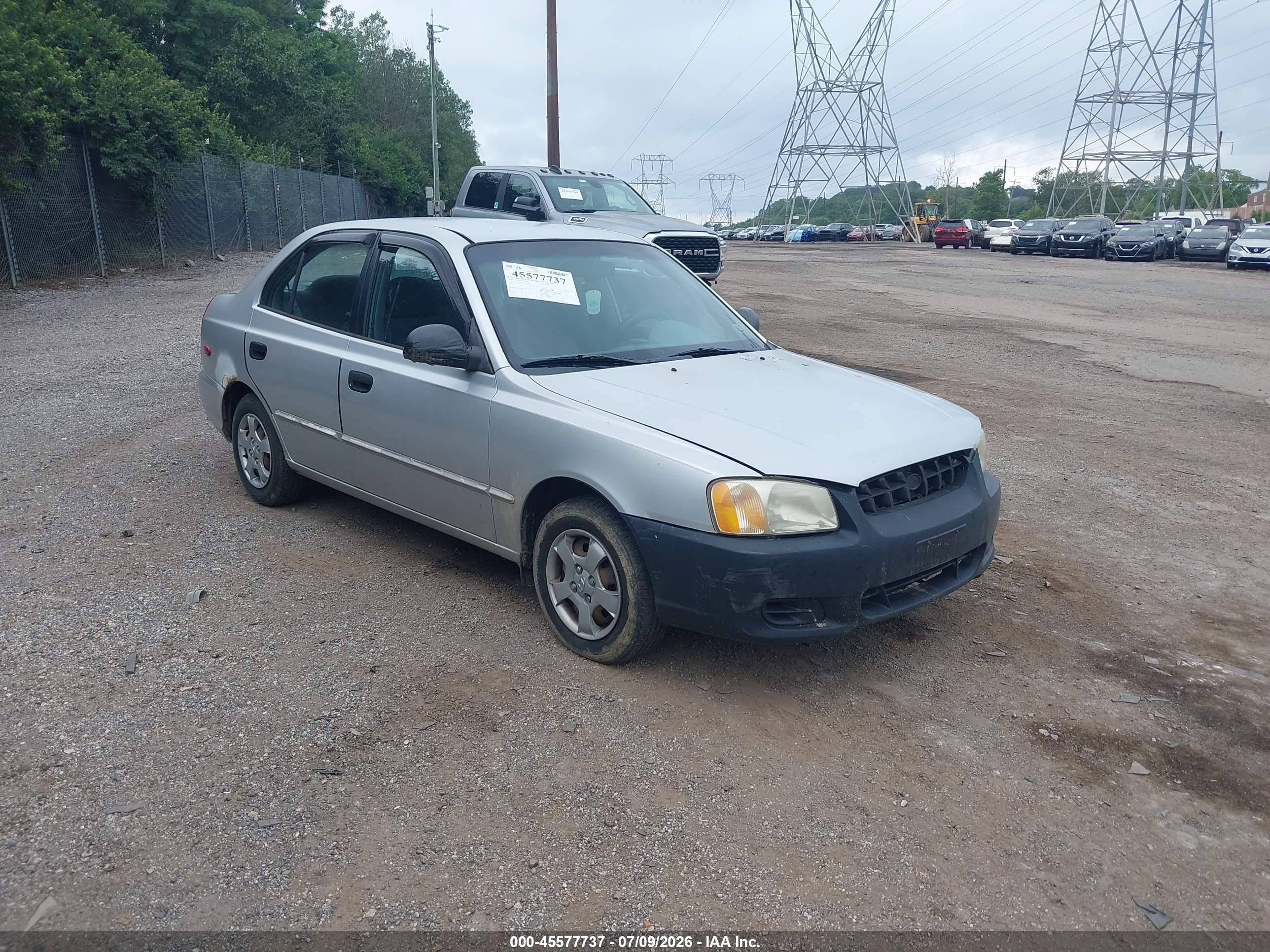 2002 Hyundai Accent Gl Silver vin: KMHCG45C62U401403