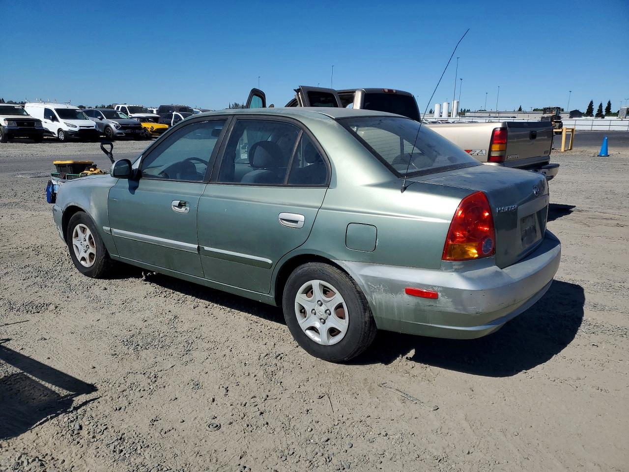 2003 Hyundai Accent Gl Turquoise vin: KMHCG45C73U457867