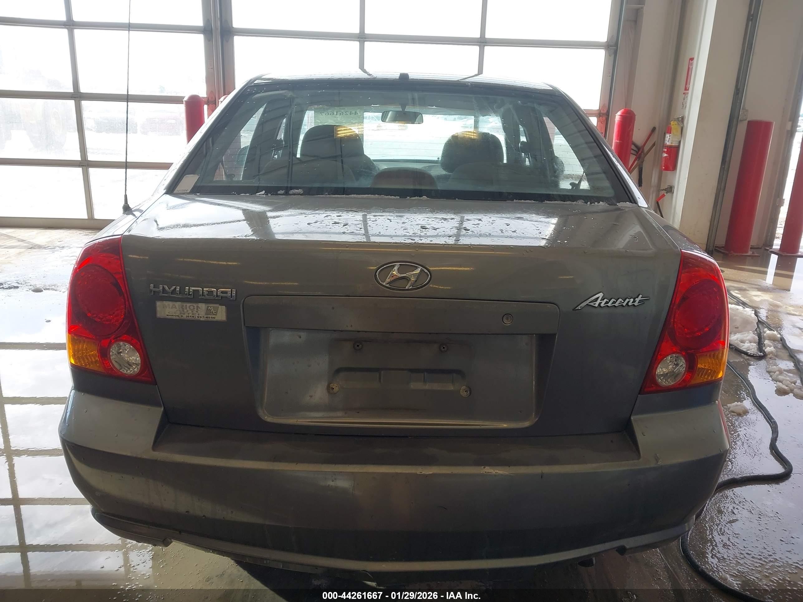 2004 Hyundai Accent Gl Серый vin: KMHCG45C74U510004