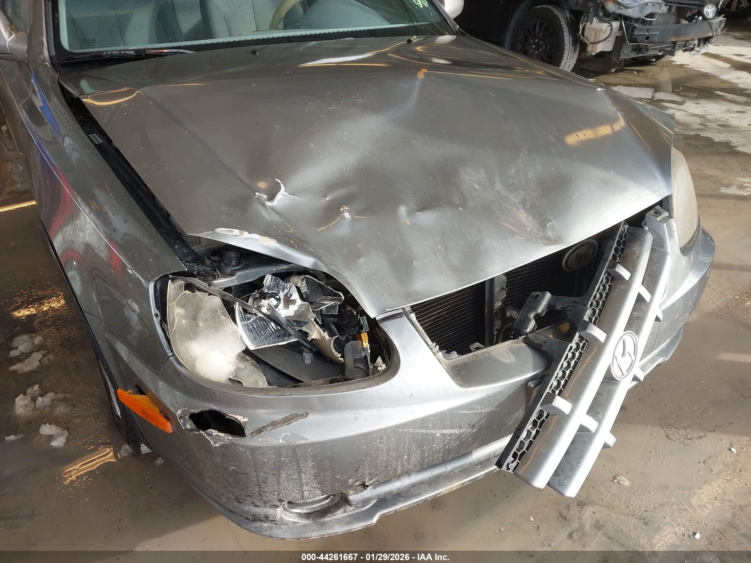 2004 Hyundai Accent Gl Серый vin: KMHCG45C74U510004
