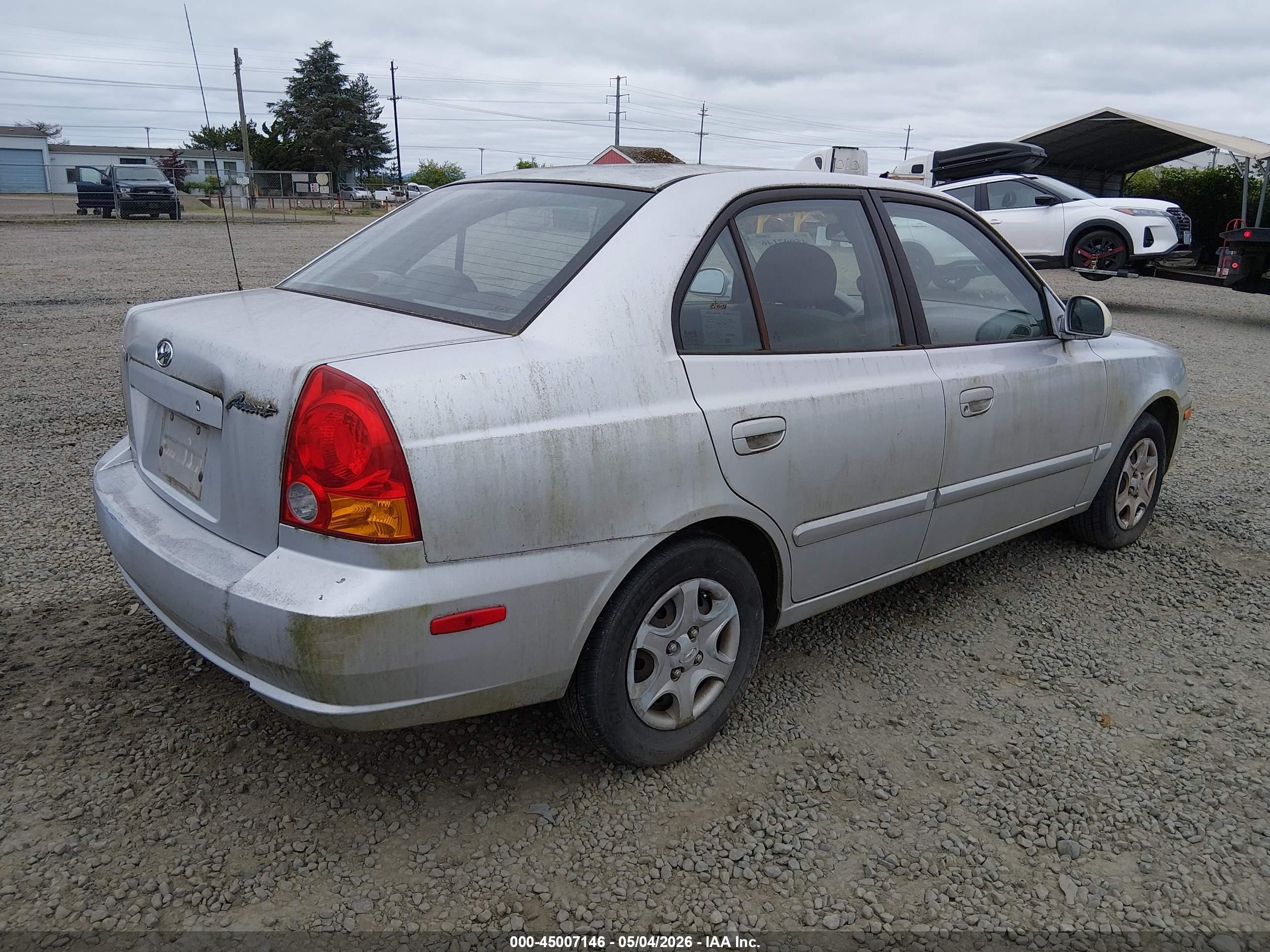 2004 Hyundai Accent Gl Silver vin: KMHCG45C74U561034