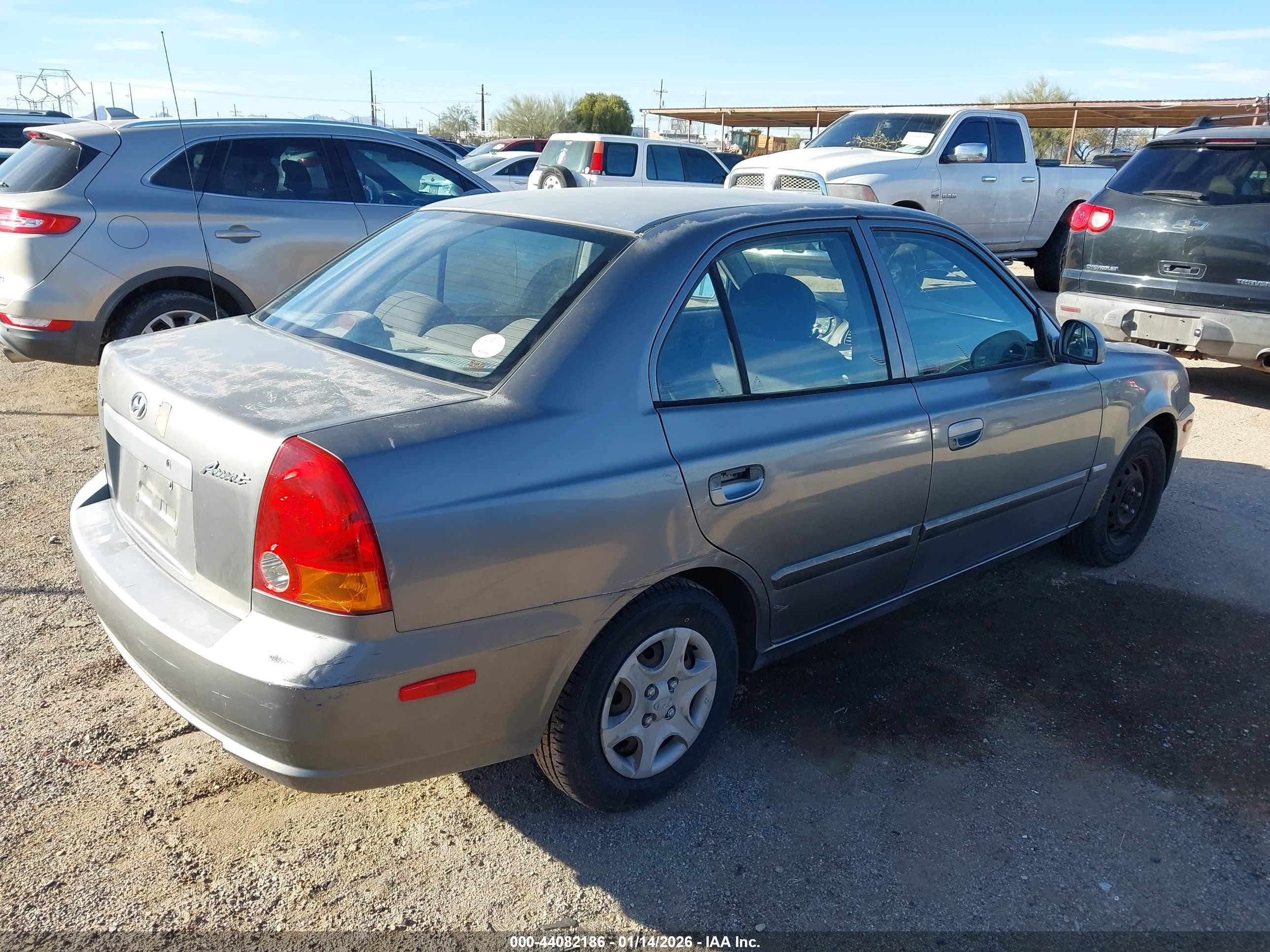 2004 Hyundai Accent Gl Gray vin: KMHCG45C74U569313