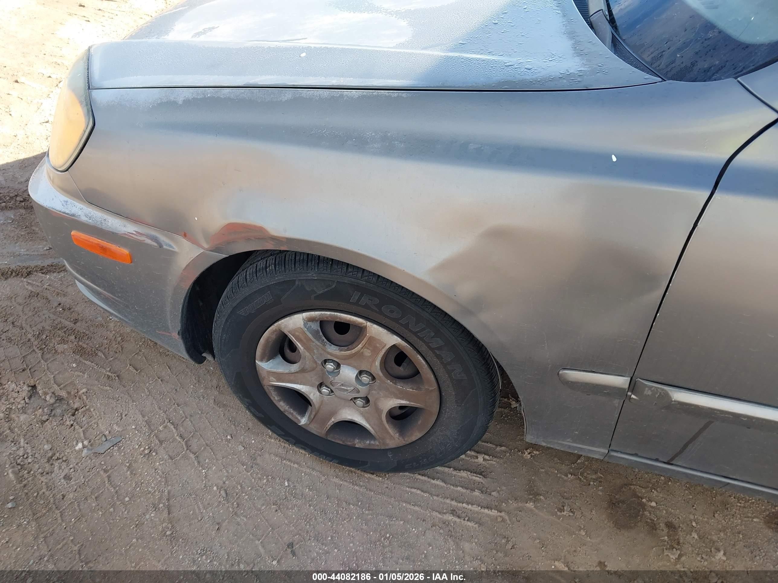 2004 Hyundai Accent Gl Gray vin: KMHCG45C74U569313