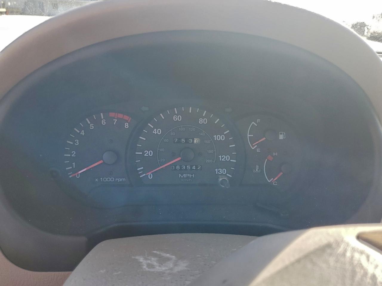2001 Hyundai Accent Gl White vin: KMHCG45C81U215750