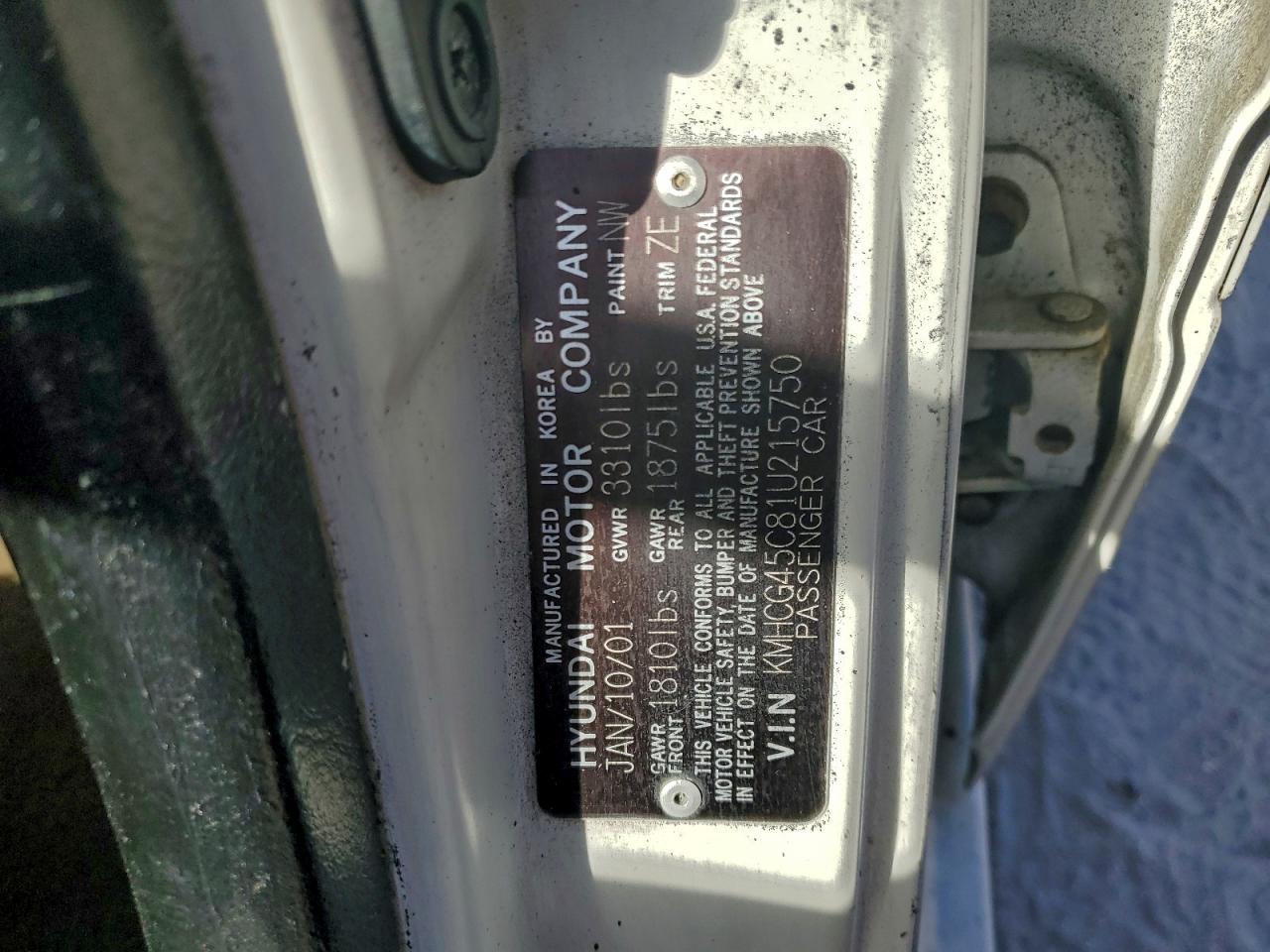 2001 Hyundai Accent Gl White vin: KMHCG45C81U215750
