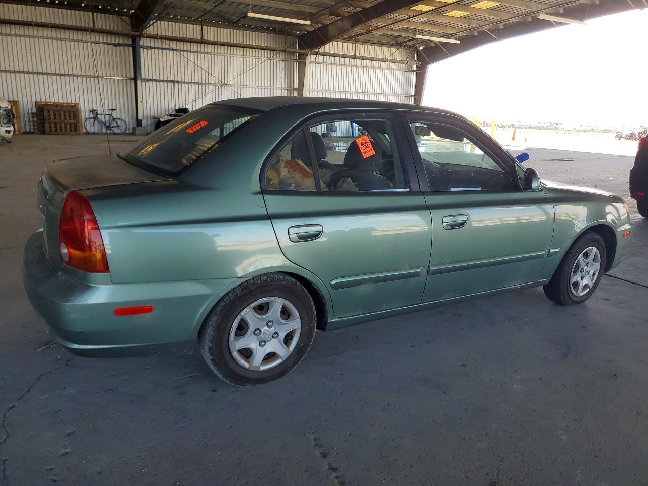 2005 Hyundai Accent Gl Green vin: KMHCG45C85U605365