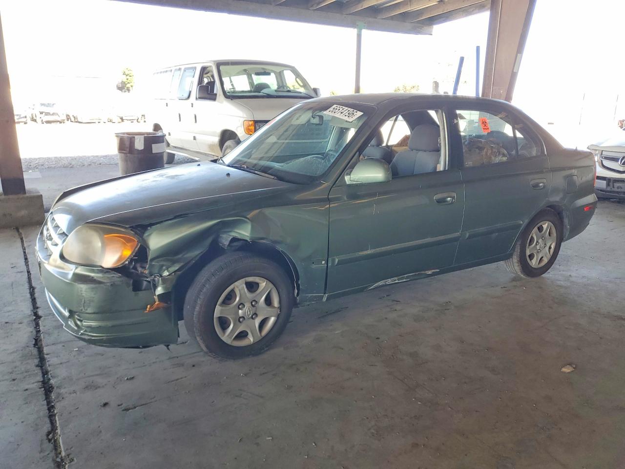 2005 Hyundai Accent Gl Green vin: KMHCG45C85U605365
