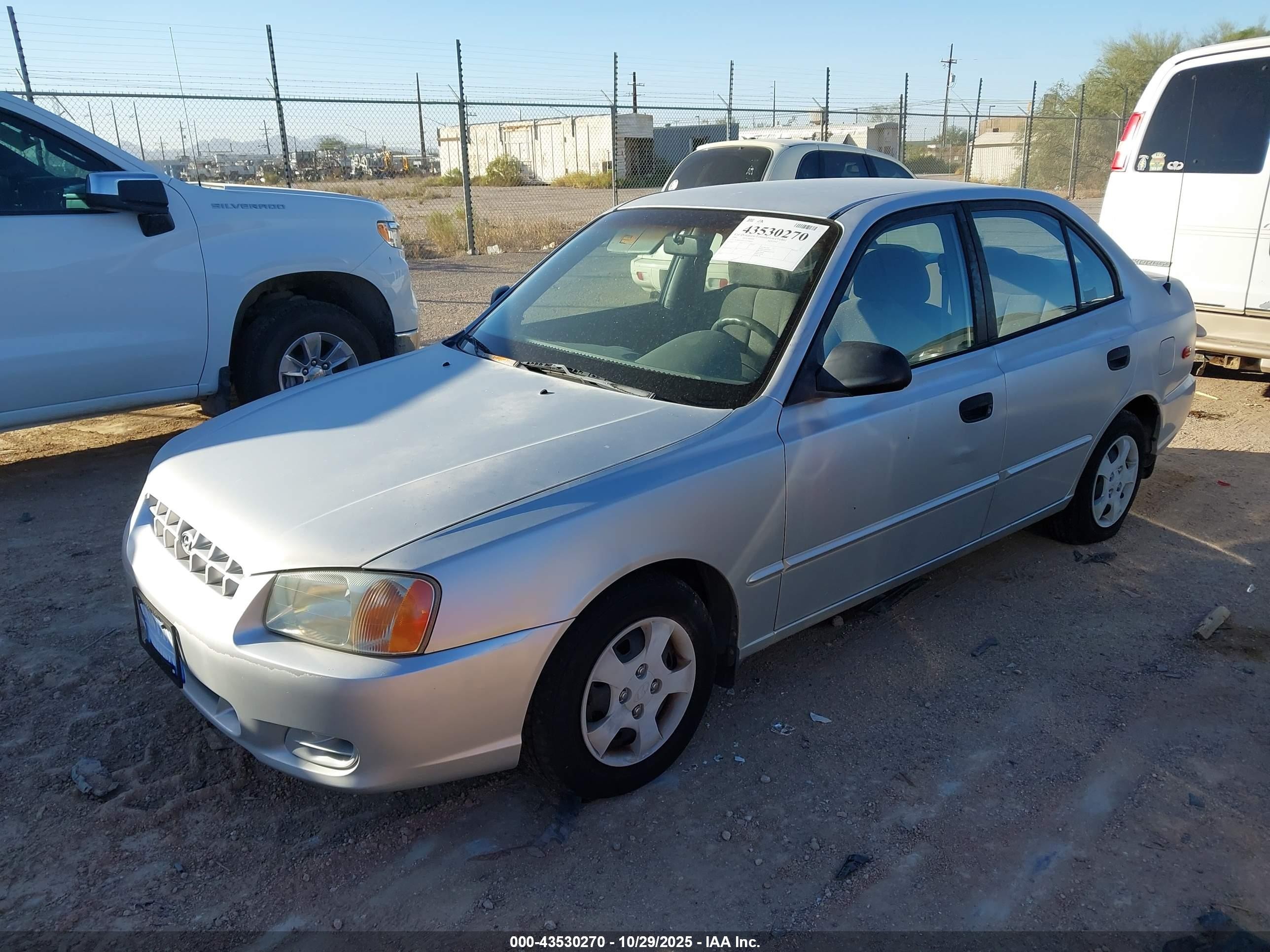 2001 Hyundai Accent Gl Серебряный vin: KMHCG45C91U199669