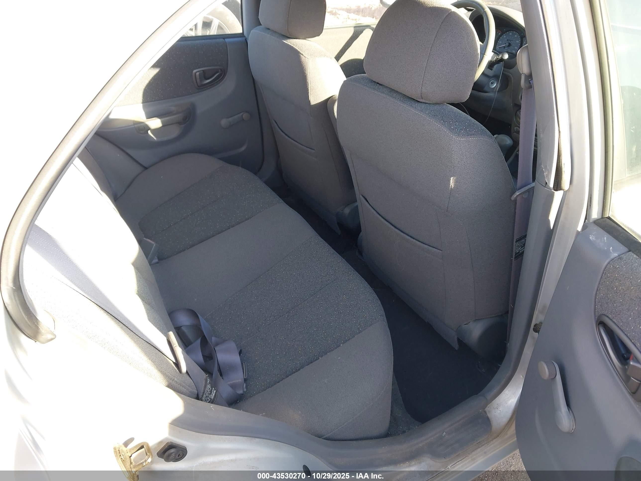 2001 Hyundai Accent Gl Серебряный vin: KMHCG45C91U199669