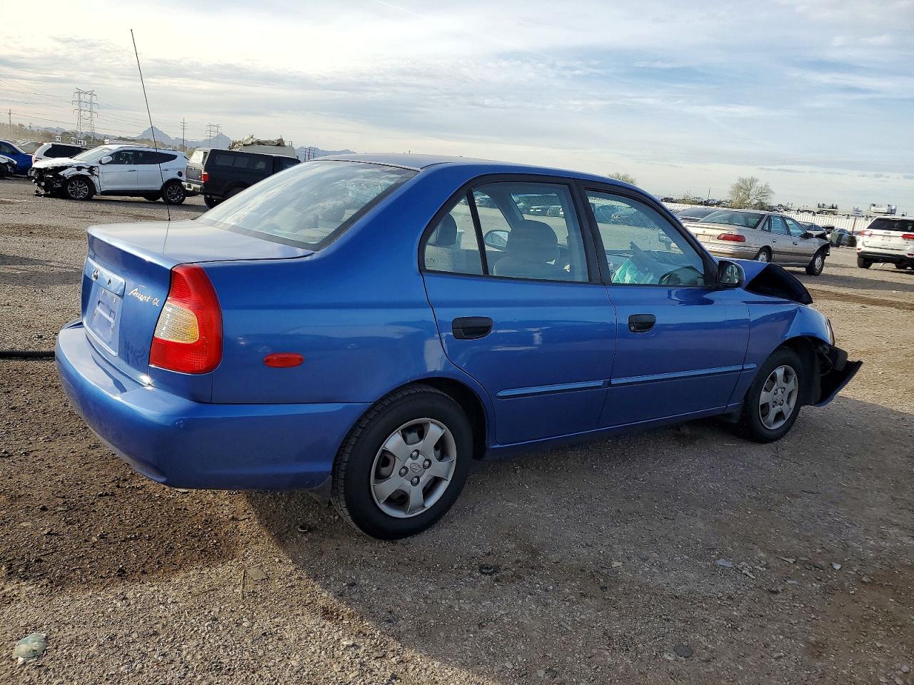 2001 Hyundai Accent Gl Blue vin: KMHCG45C91U206331
